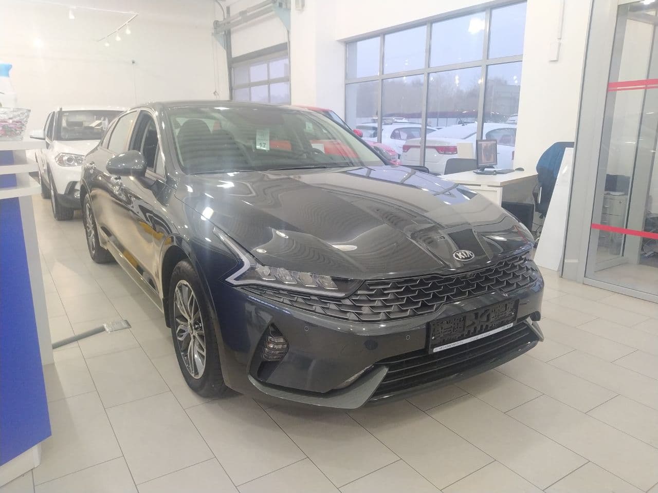 KIA K5 миниатюра 2