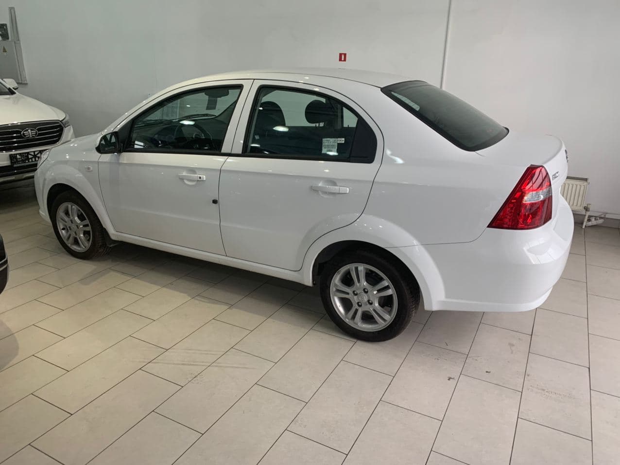 RAVON Nexia R3 миниатюра 3