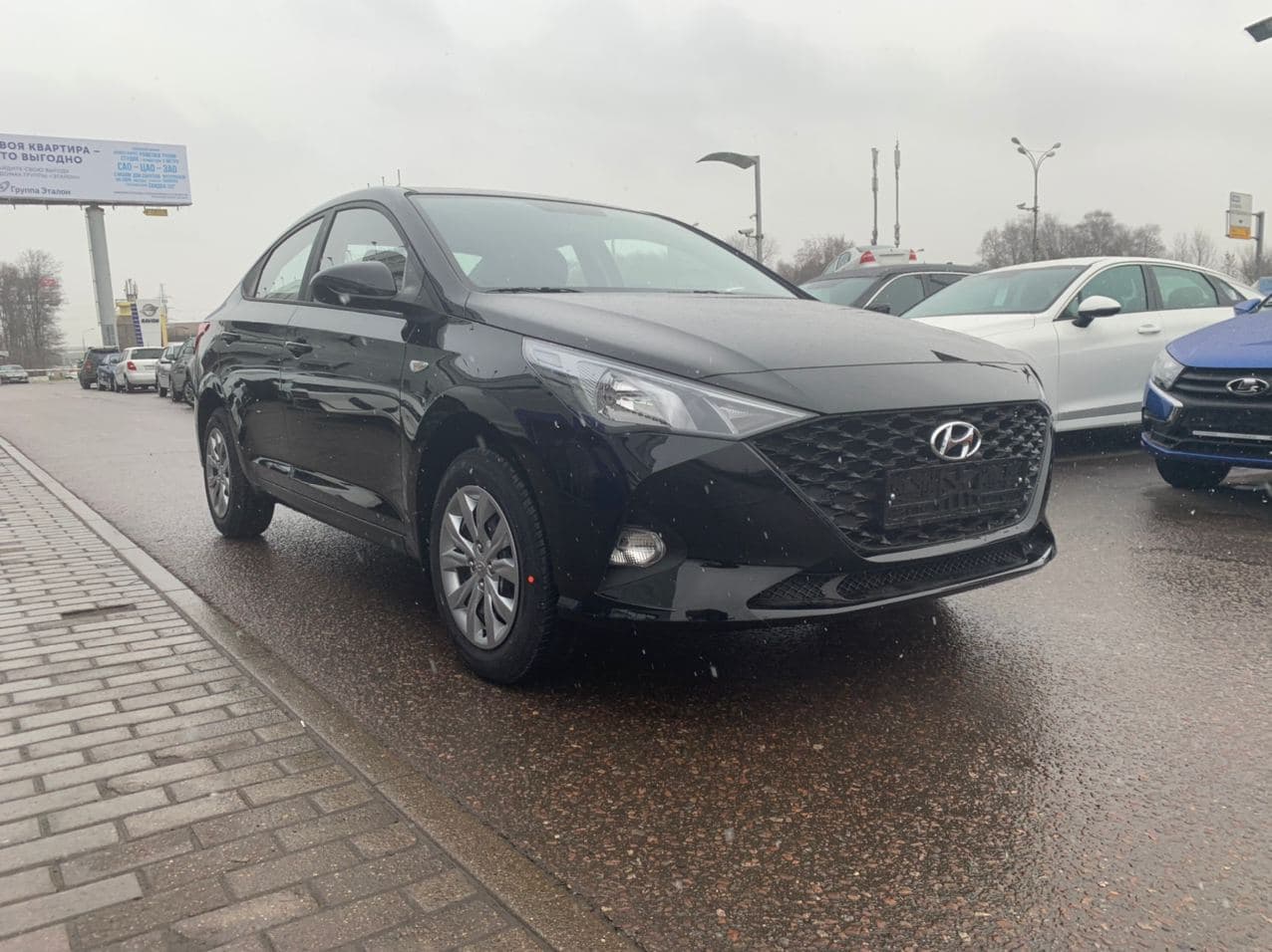 HYUNDAI Solaris миниатюра 2