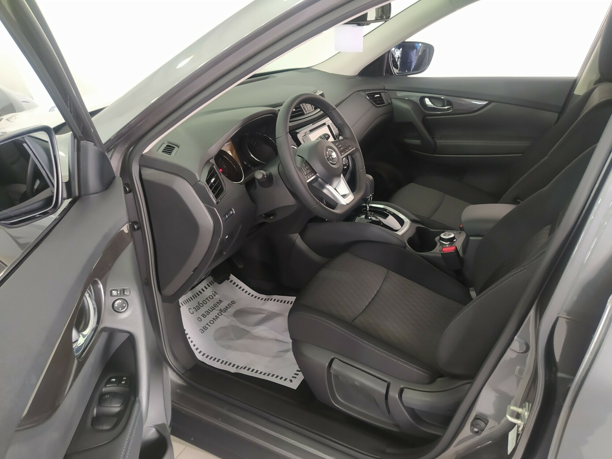 NISSAN X-TRAIL NEW миниатюра 4