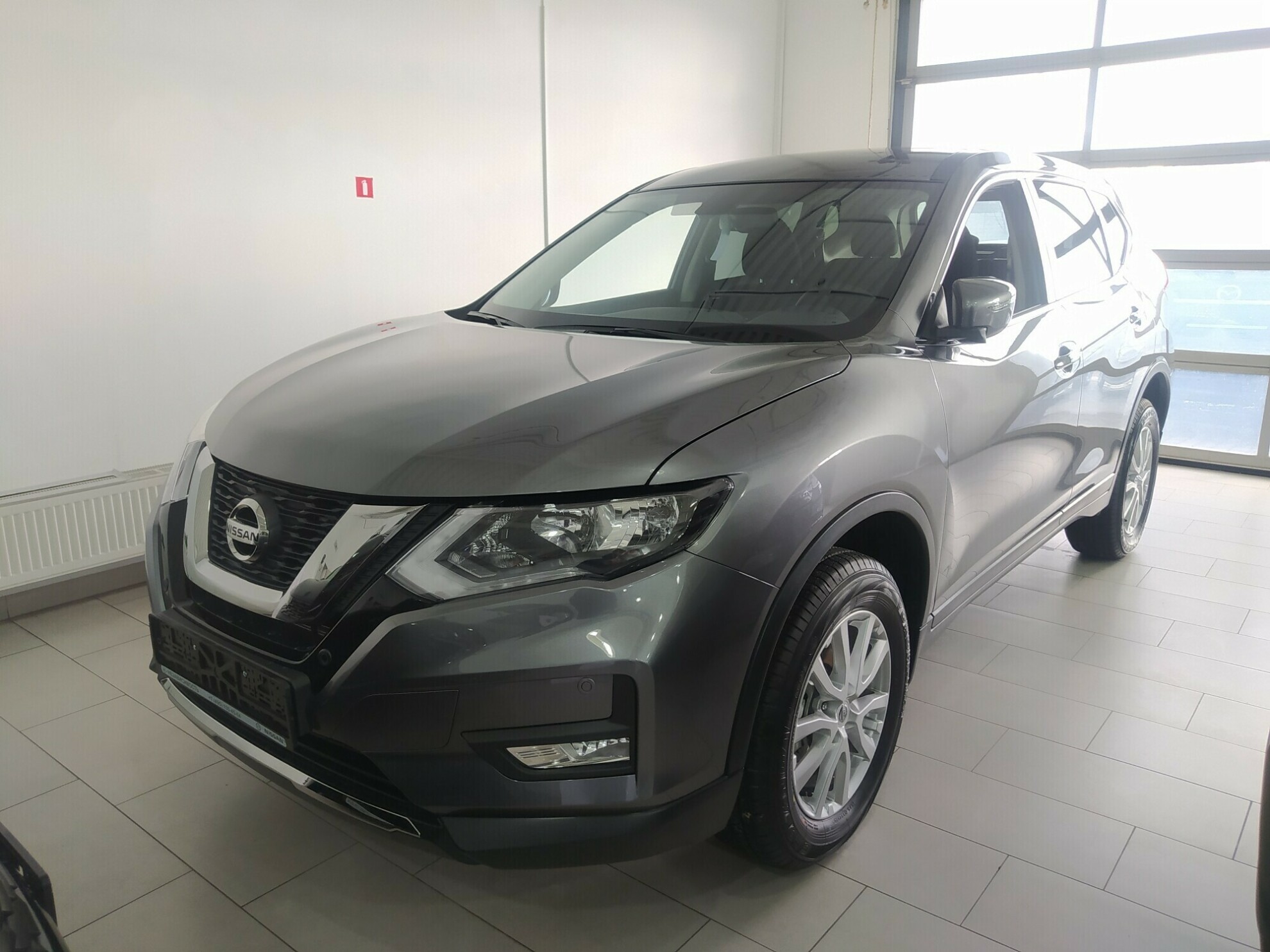 Превью NISSAN X-TRAIL NEW