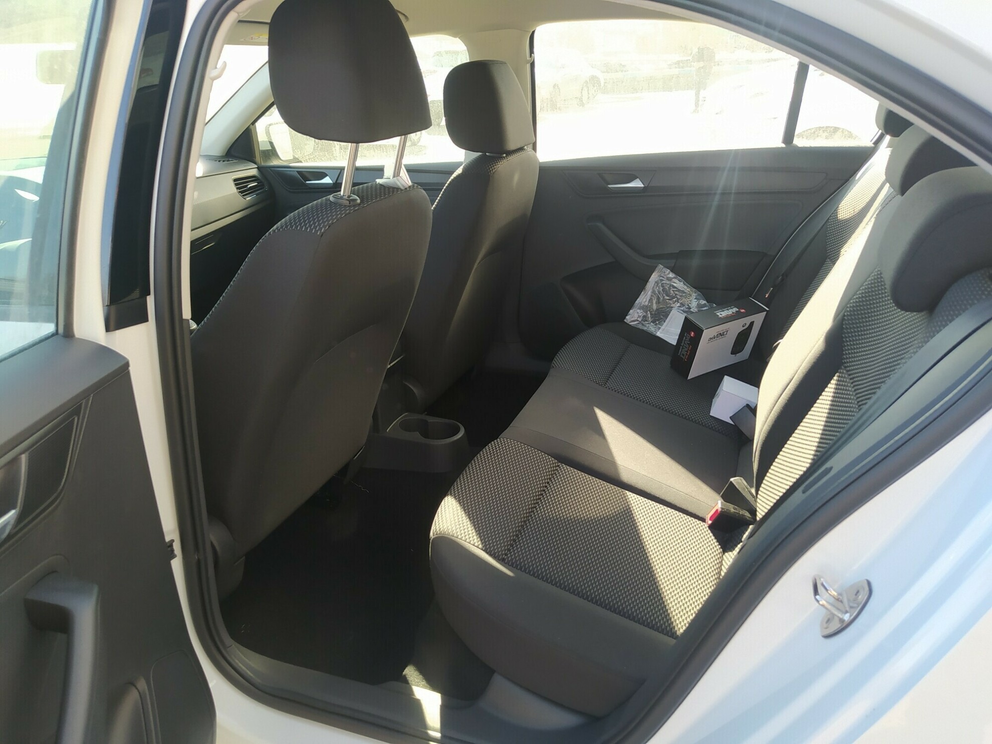 VOLKSWAGEN Polo миниатюра 6