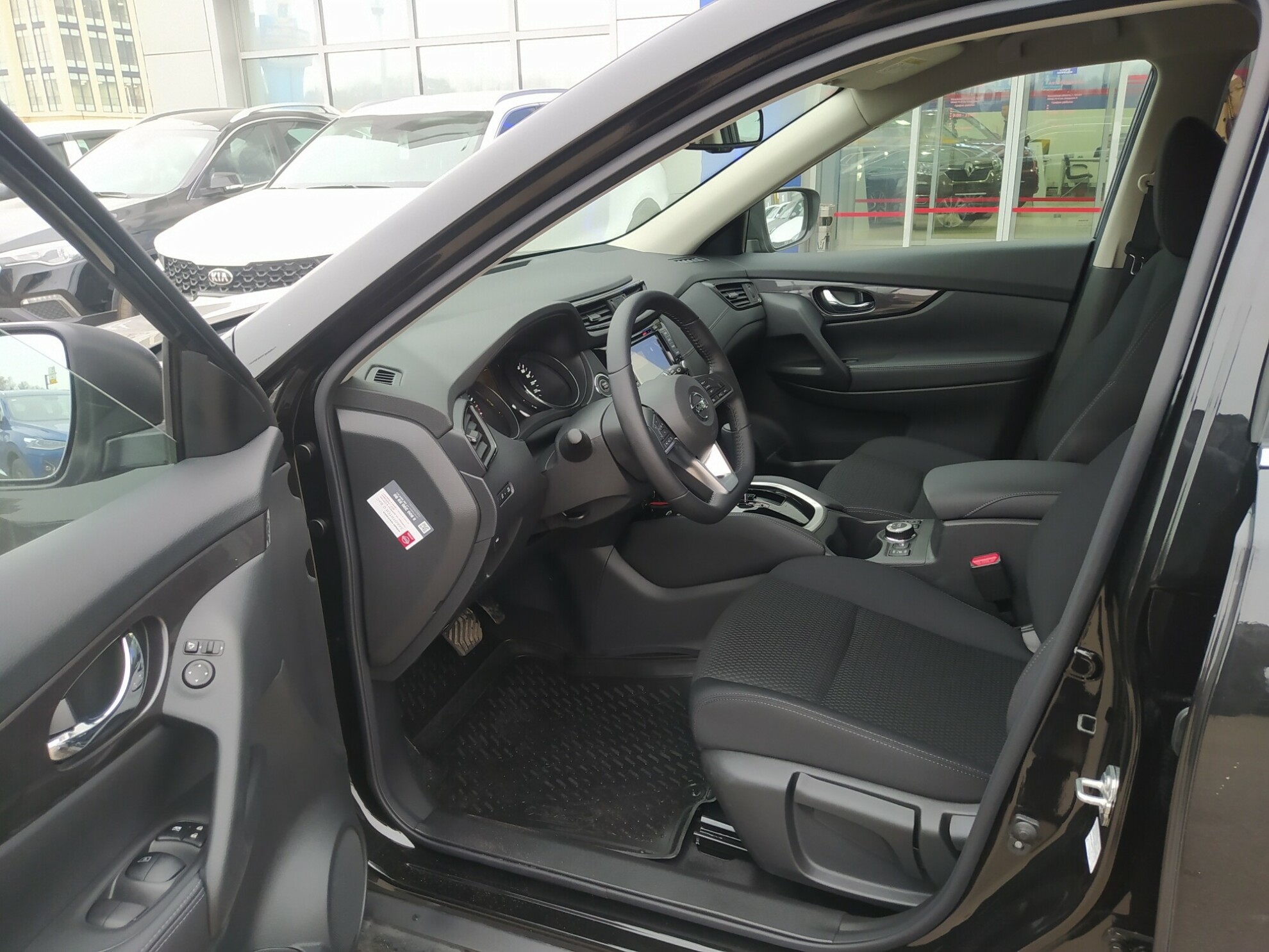 NISSAN X-TRAIL NEW миниатюра 5