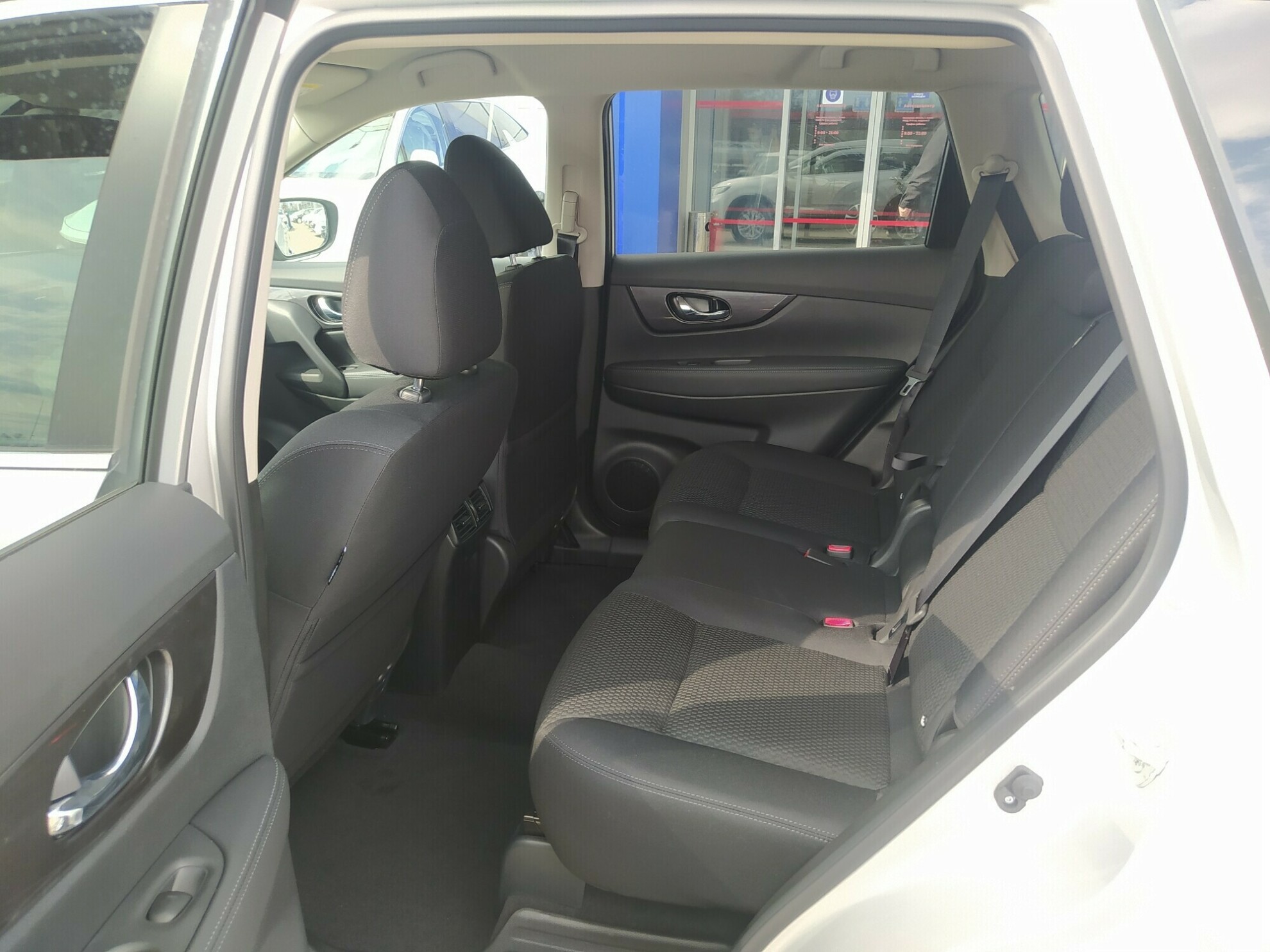 NISSAN X-TRAIL NEW миниатюра 6