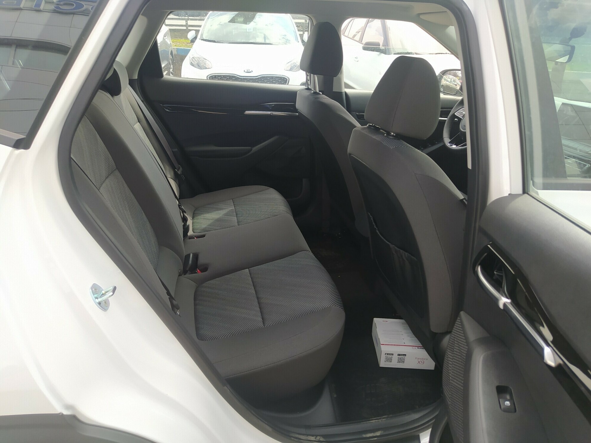KIA Seltos миниатюра 6