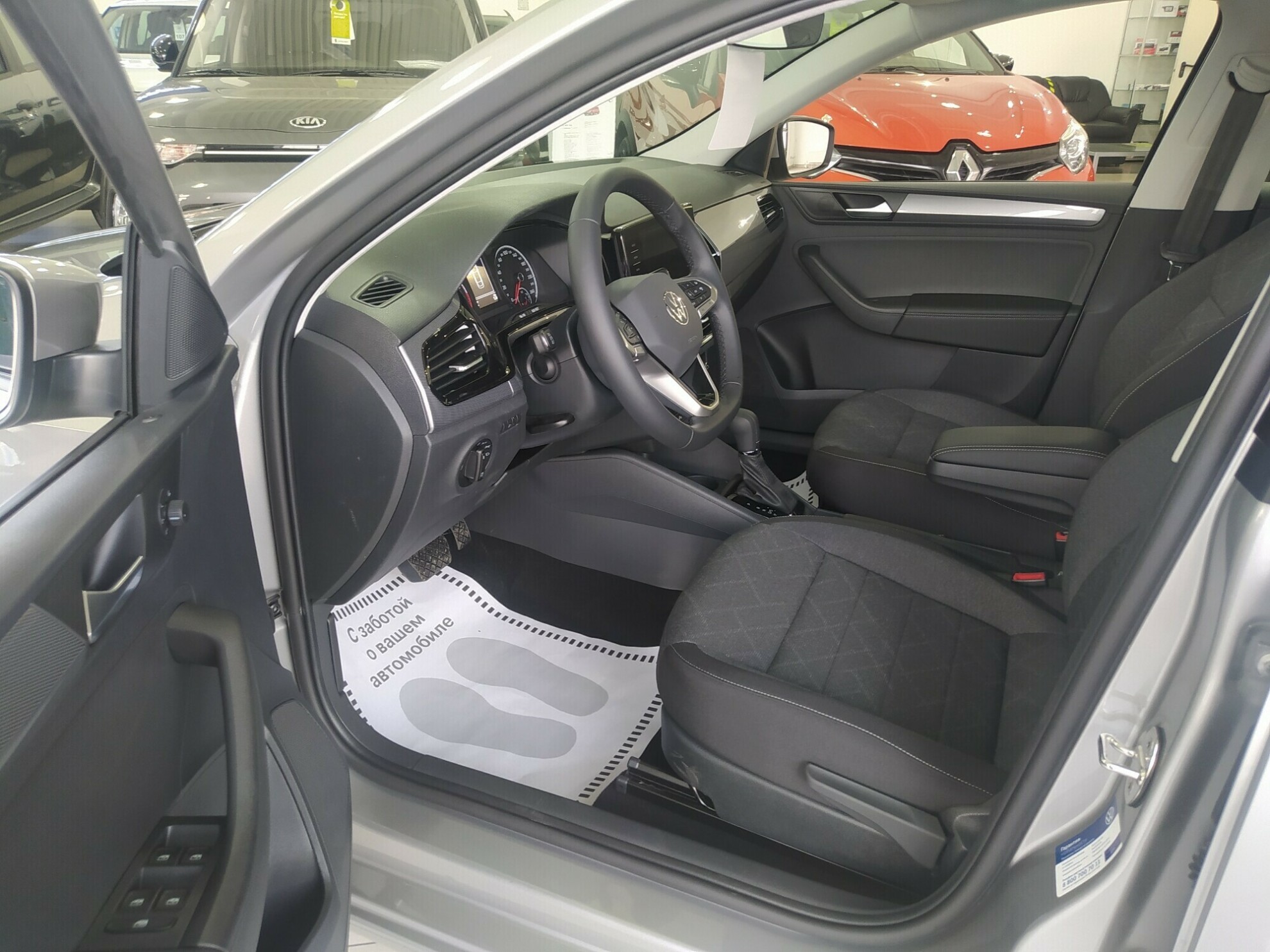 VOLKSWAGEN Polo миниатюра 4