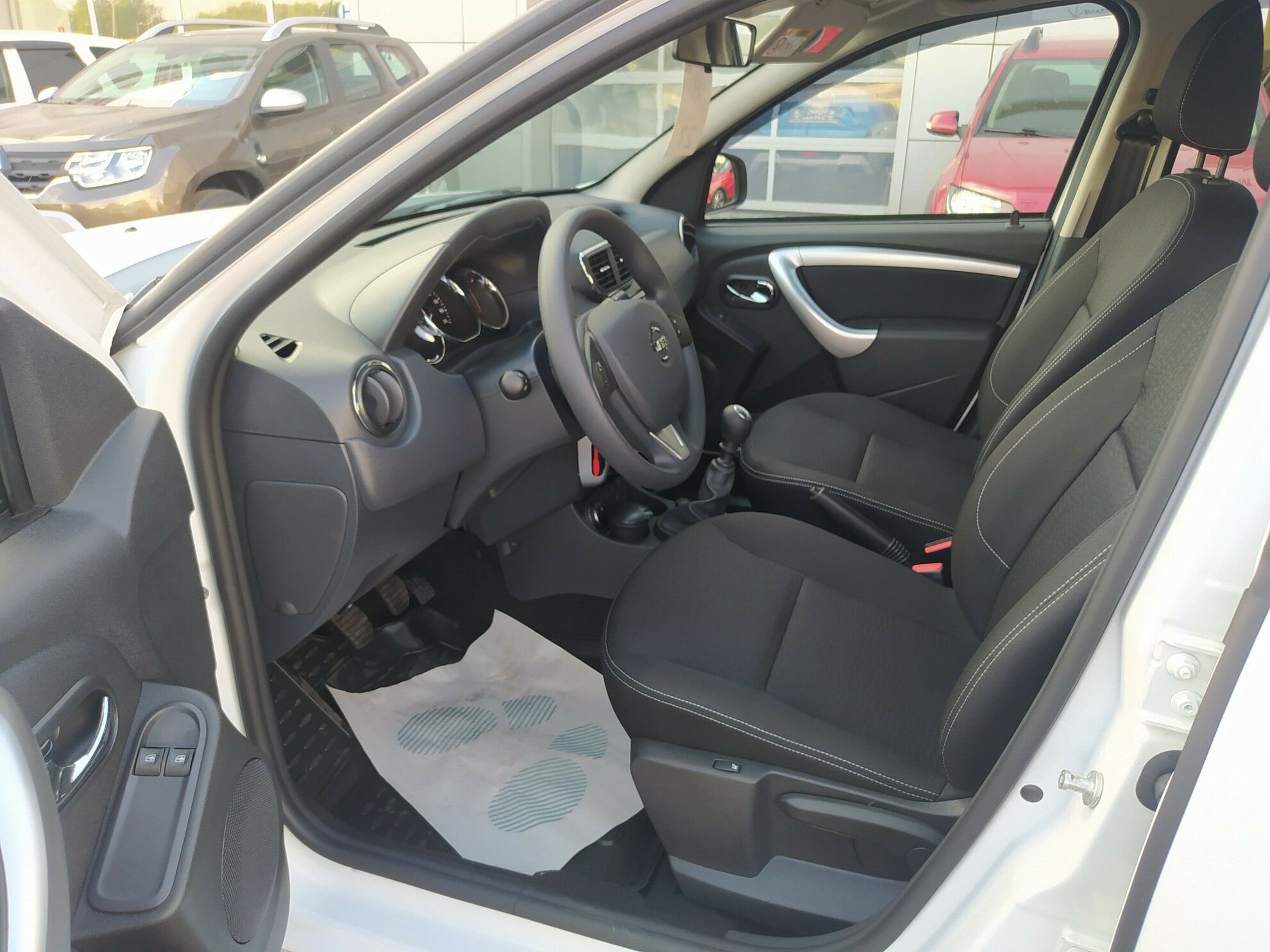 NISSAN Terrano миниатюра 4