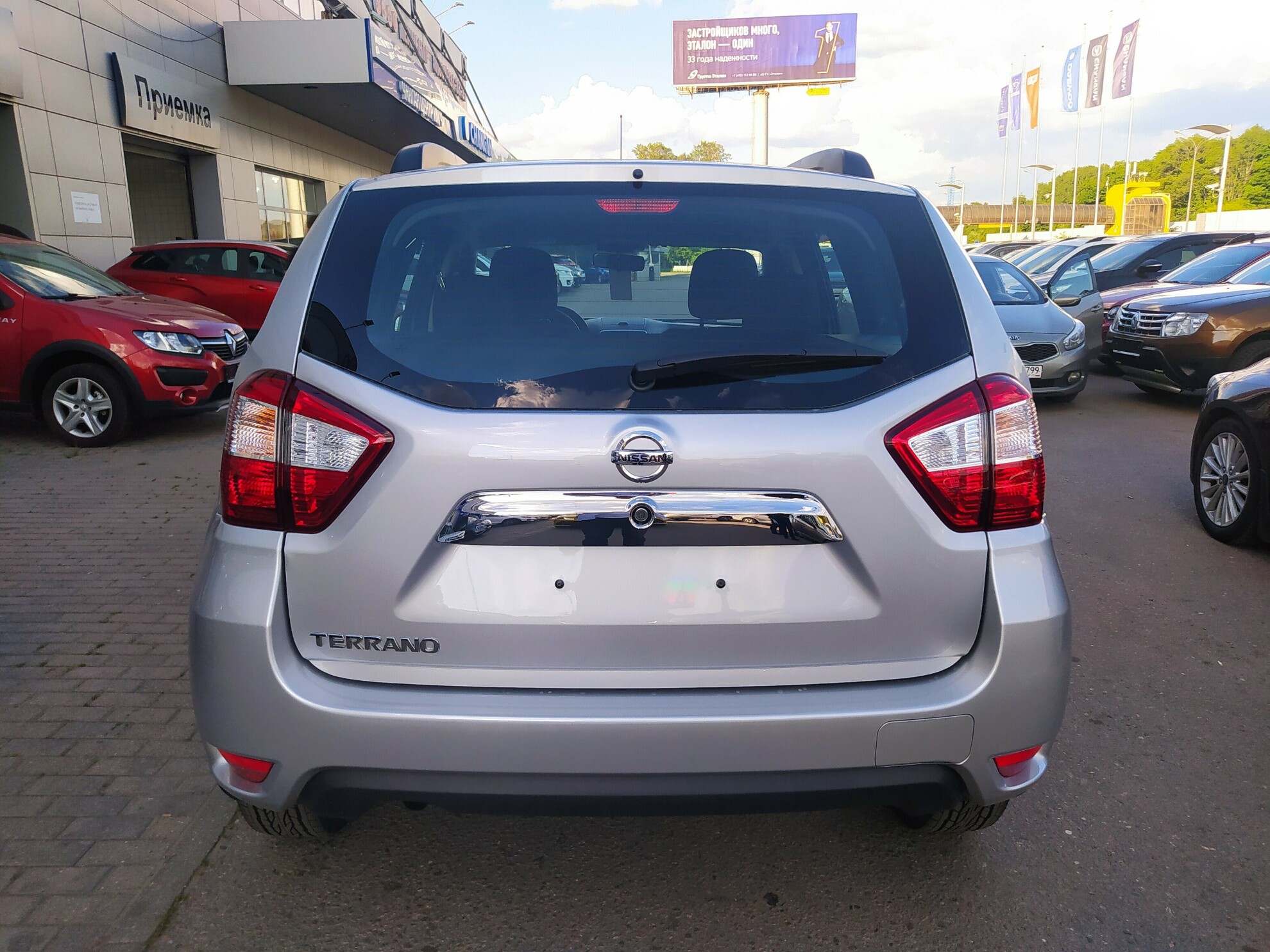 NISSAN Terrano миниатюра 4