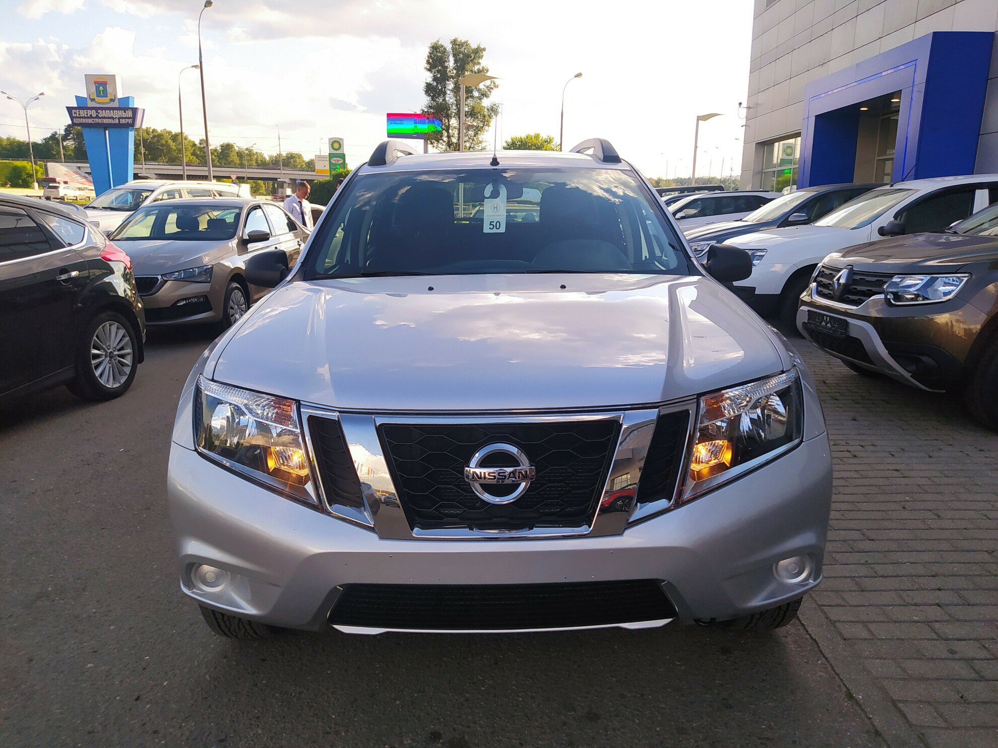 NISSAN Terrano миниатюра 2