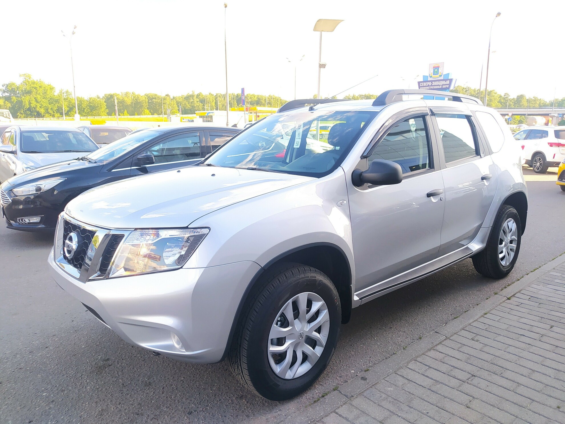 Превью NISSAN Terrano