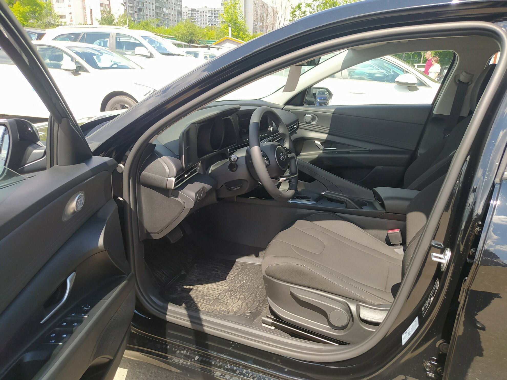 HYUNDAI Elantra миниатюра 5