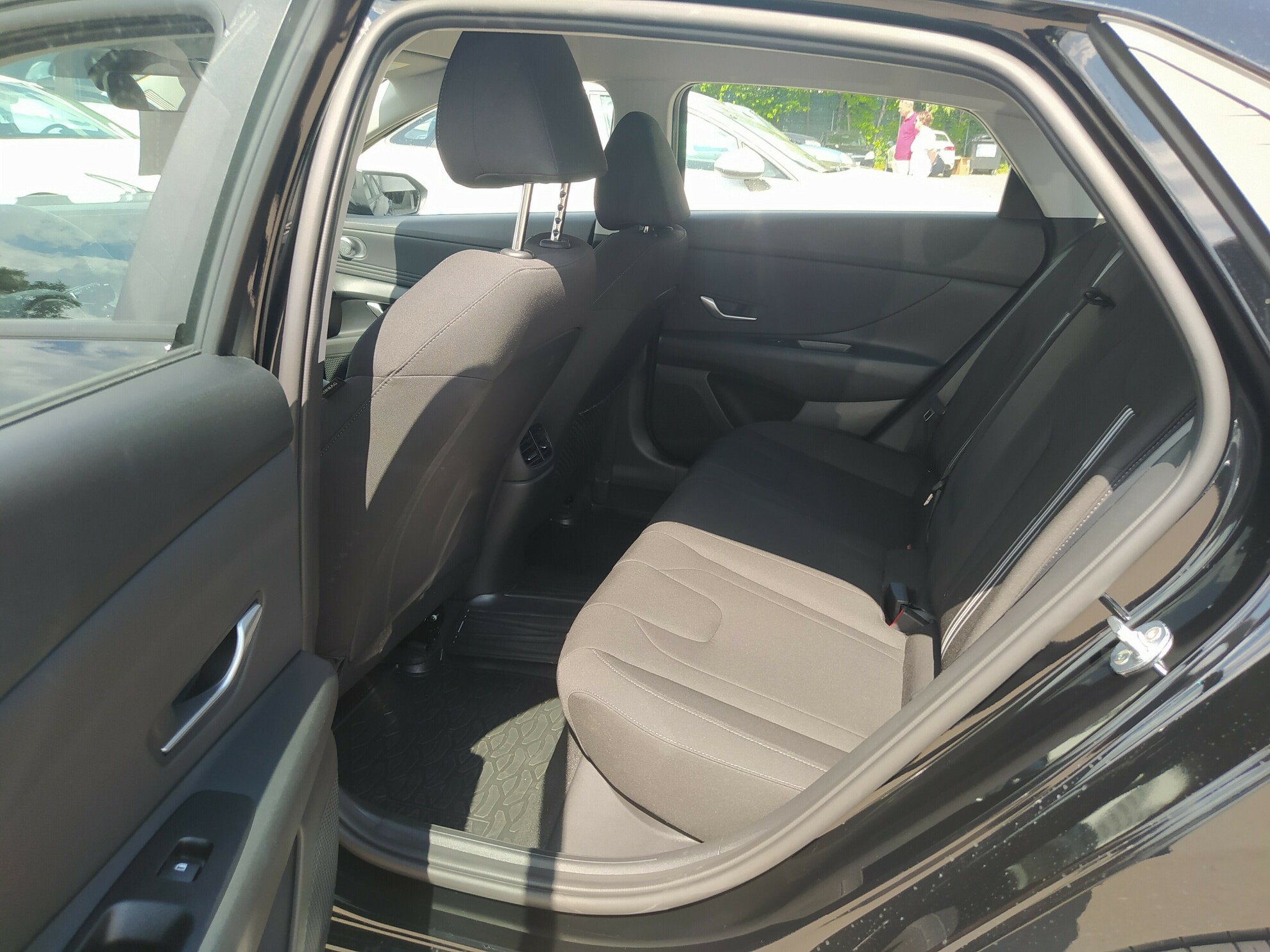 HYUNDAI Elantra миниатюра 6