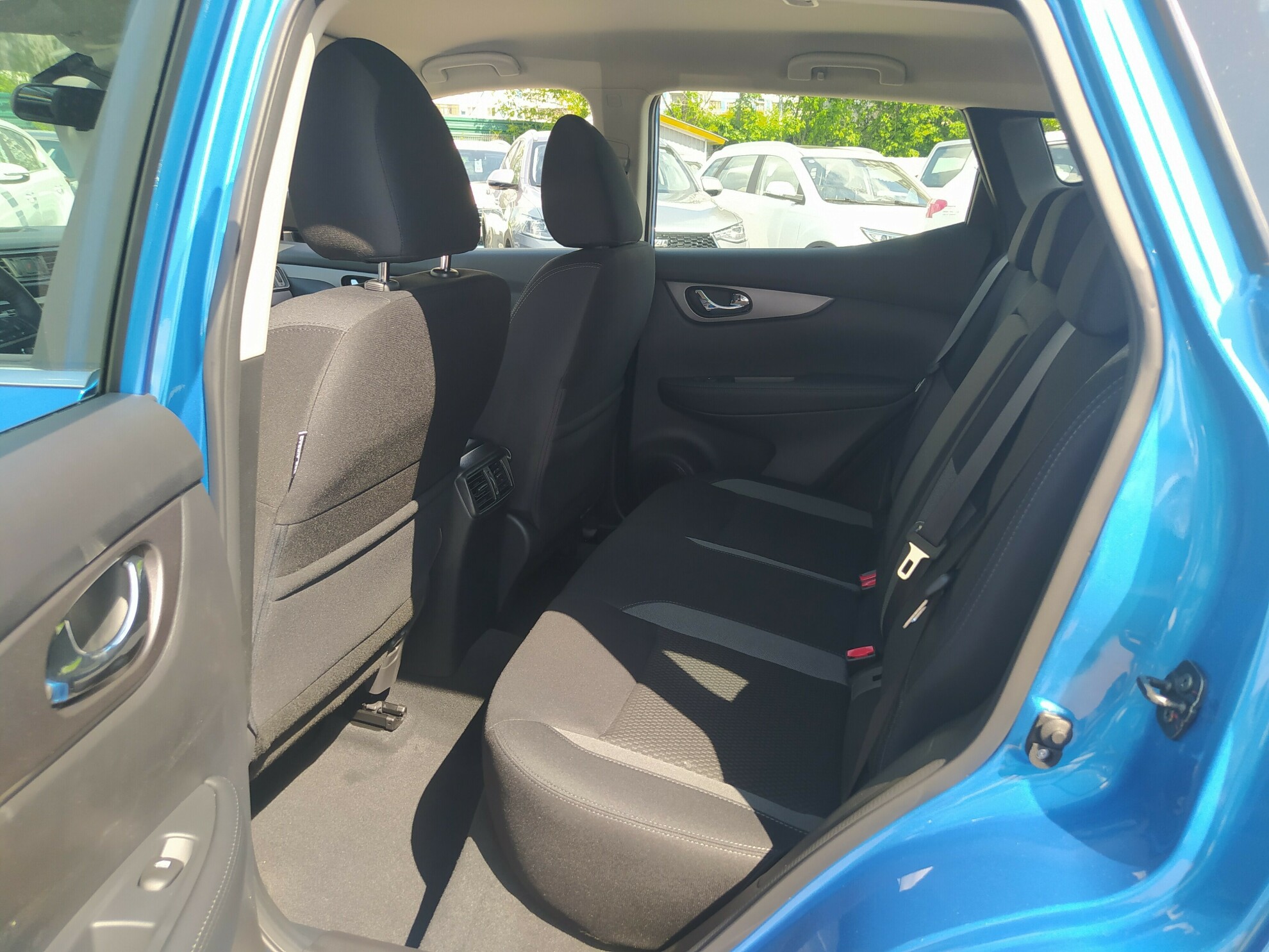 NISSAN Qashqai миниатюра 6