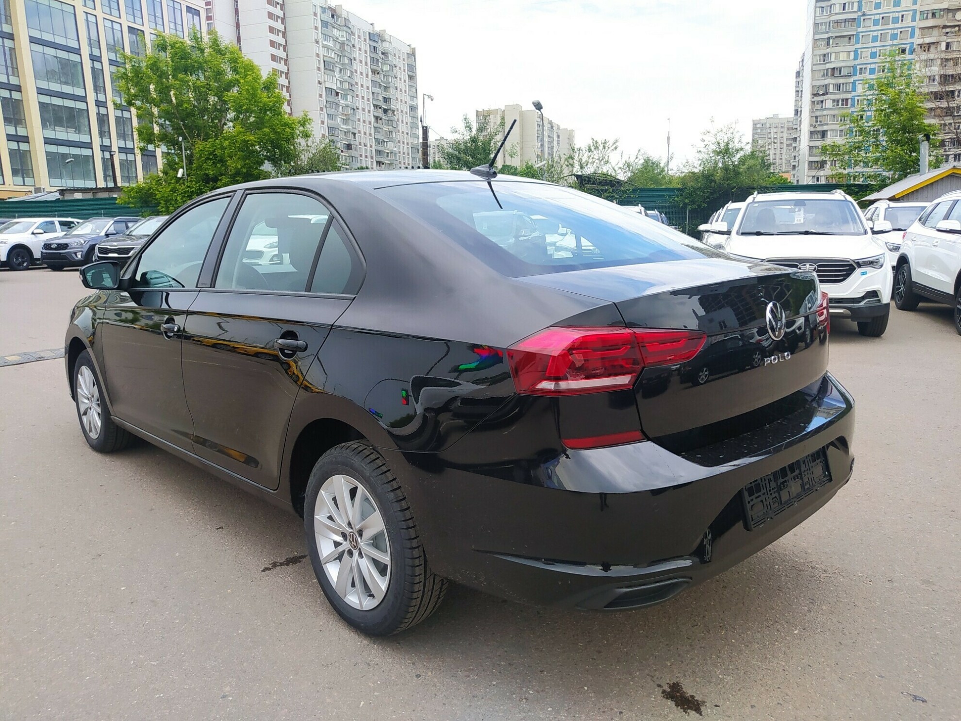 VOLKSWAGEN Polo миниатюра 3