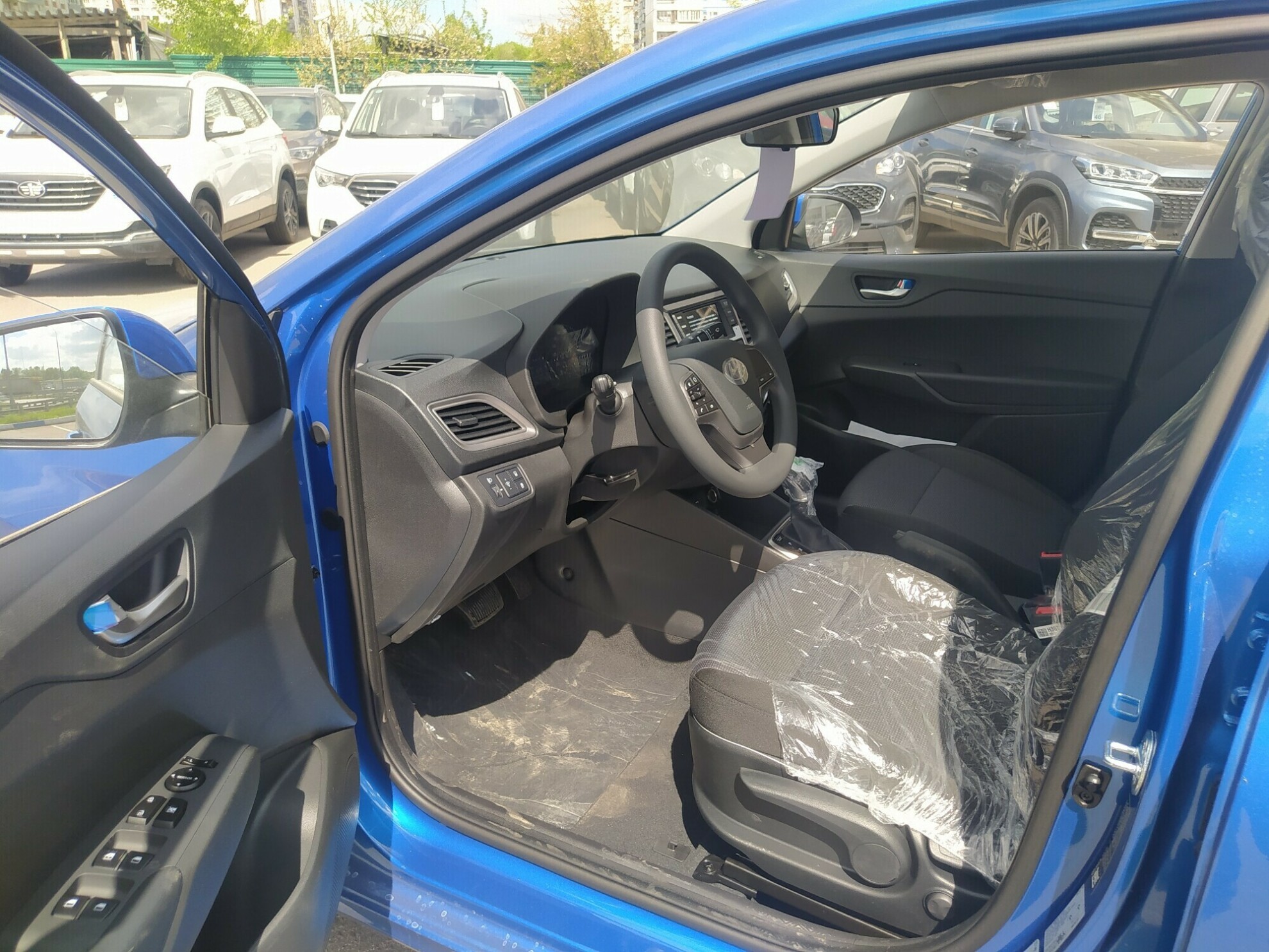 HYUNDAI Solaris миниатюра 5