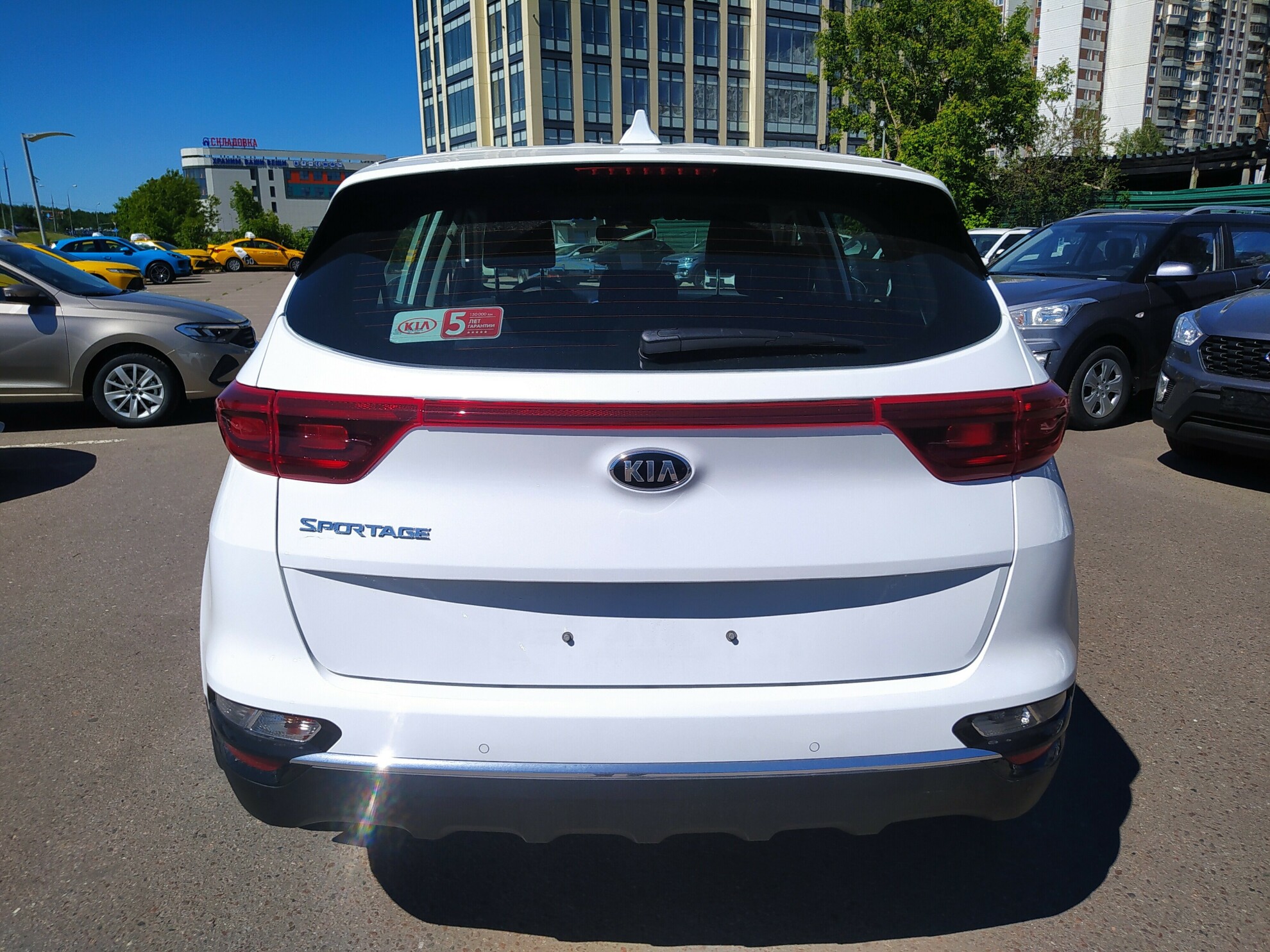 KIA Sportage миниатюра 4