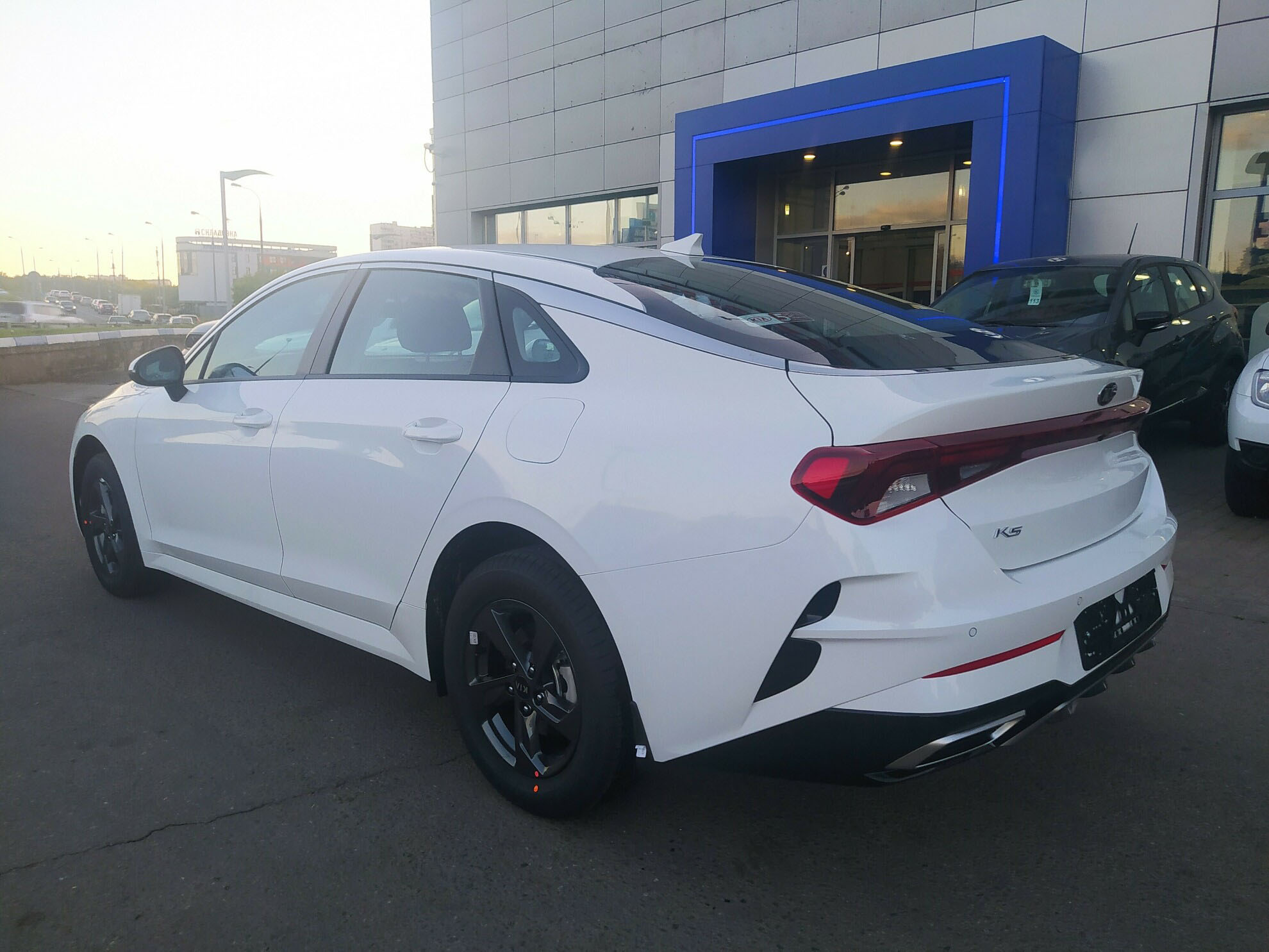 KIA K5 миниатюра 3