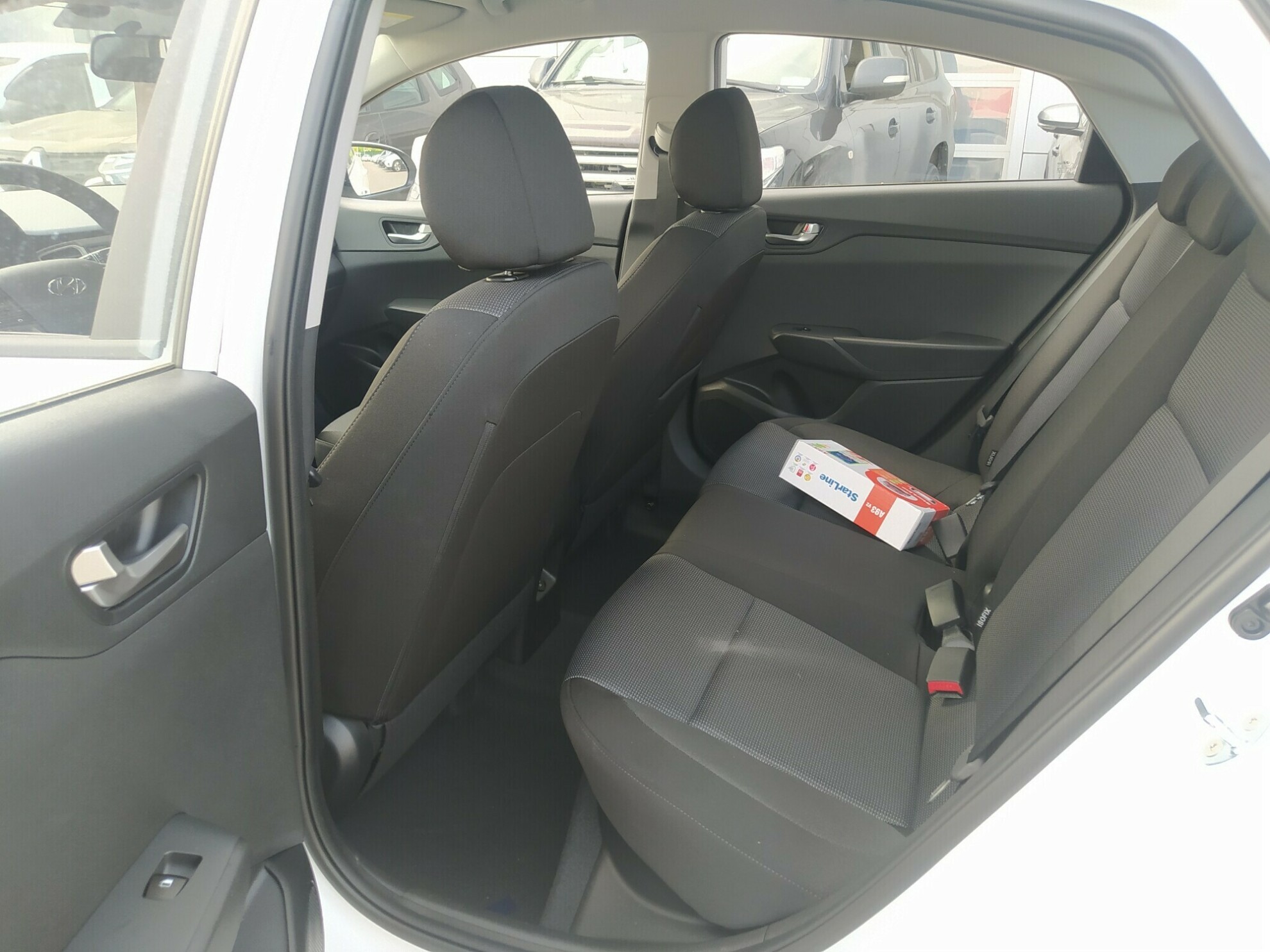 HYUNDAI Solaris миниатюра 6