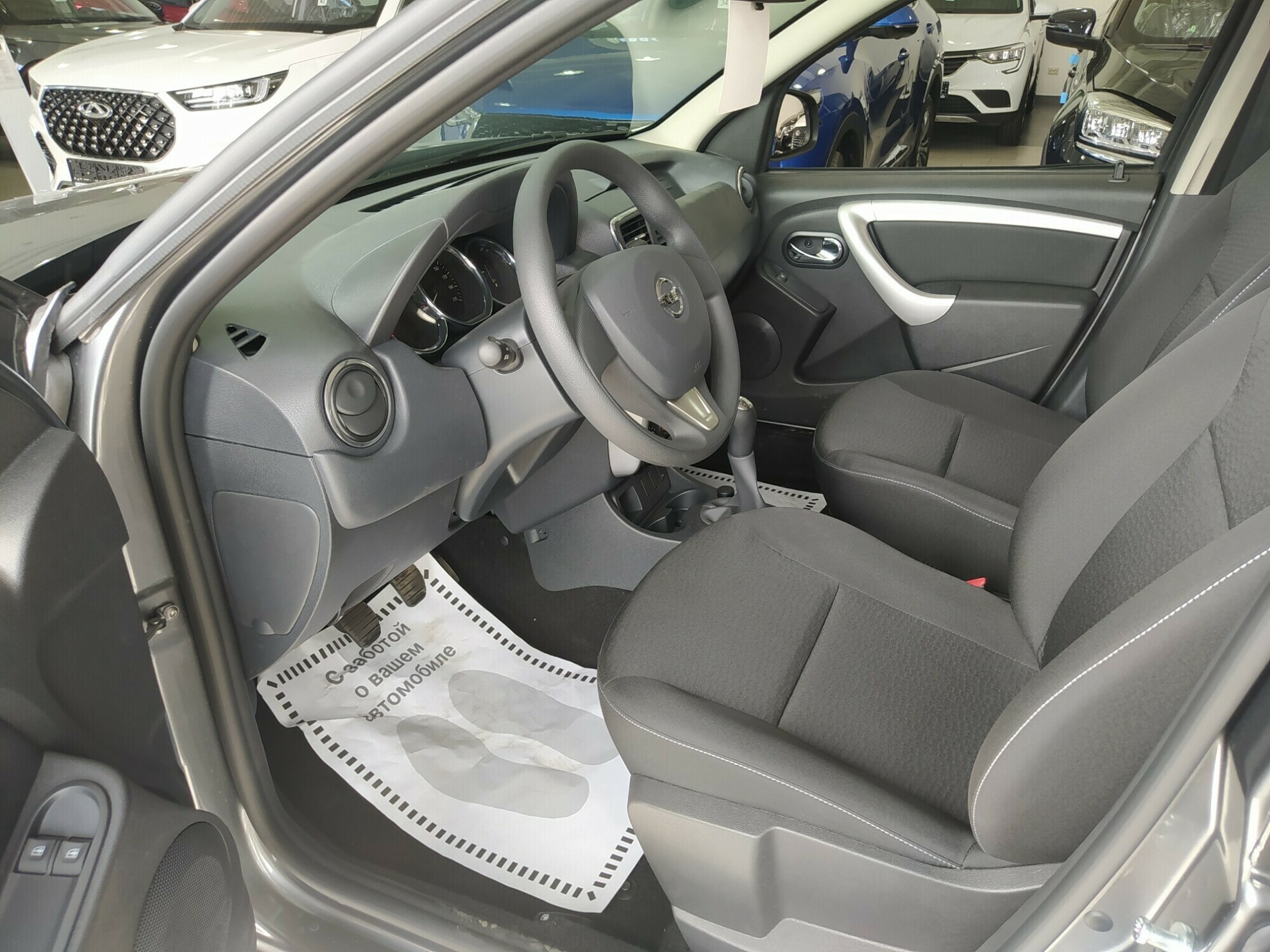 NISSAN Terrano миниатюра 5