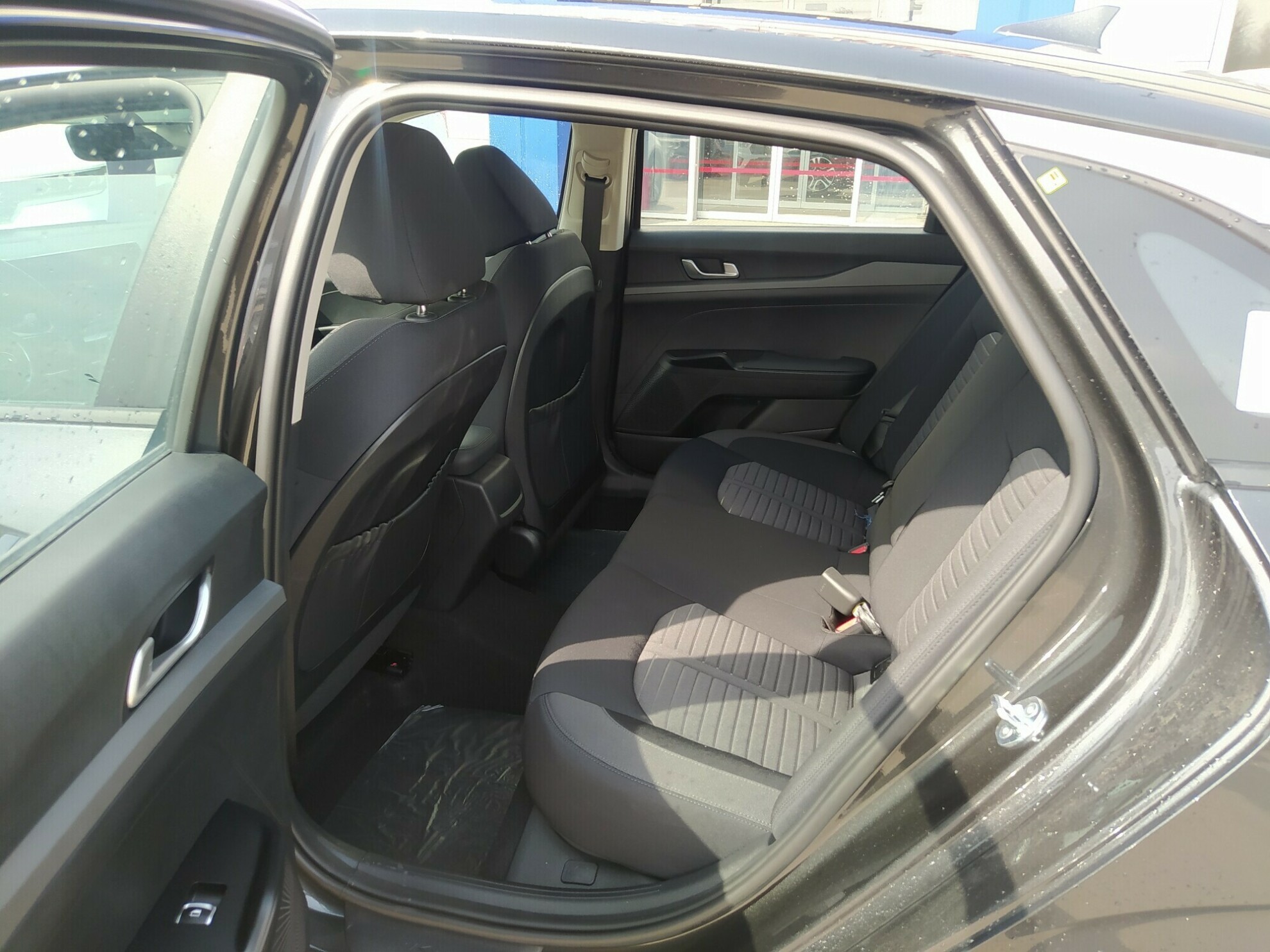 KIA K5 миниатюра 6