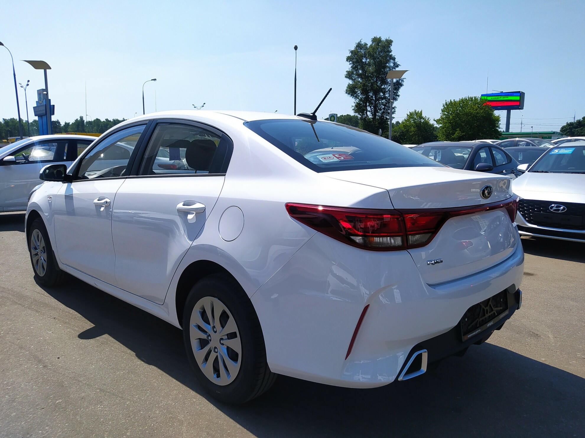 KIA Rio миниатюра 3