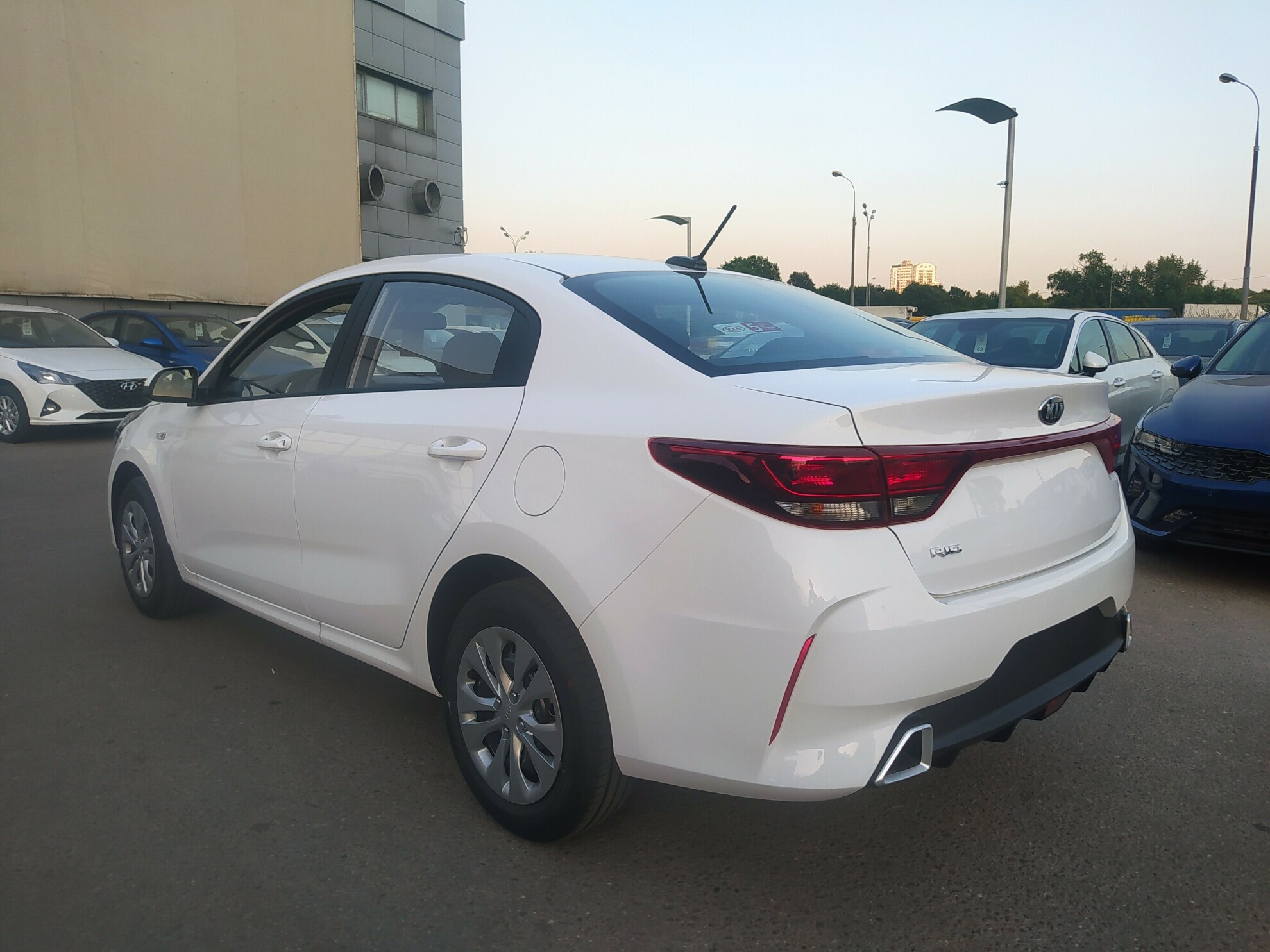 KIA Rio миниатюра 3