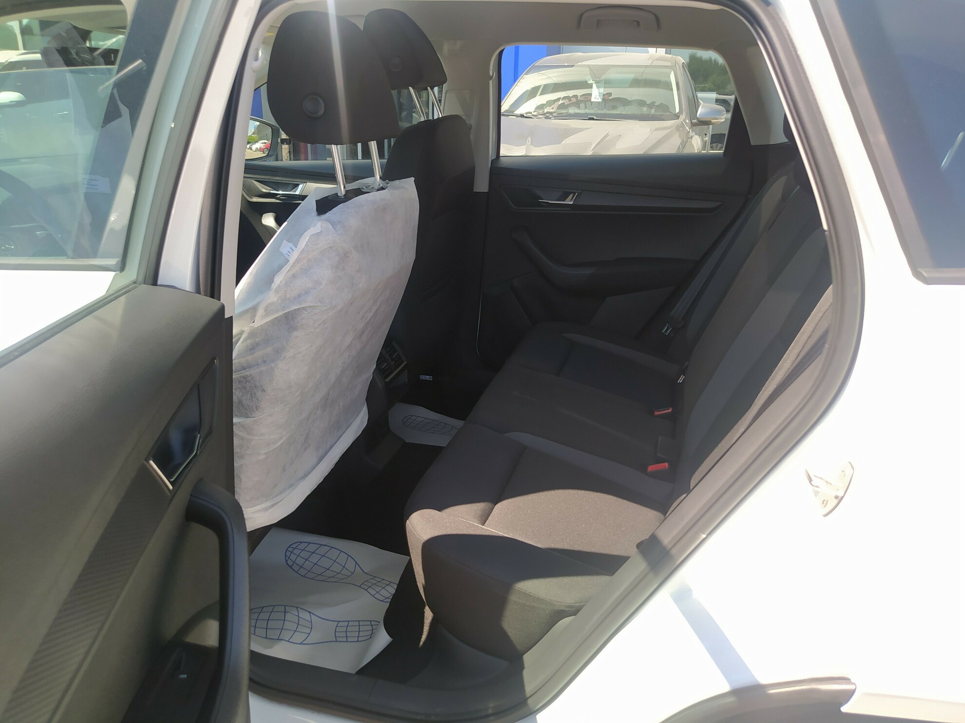 SKODA Karoq миниатюра 6