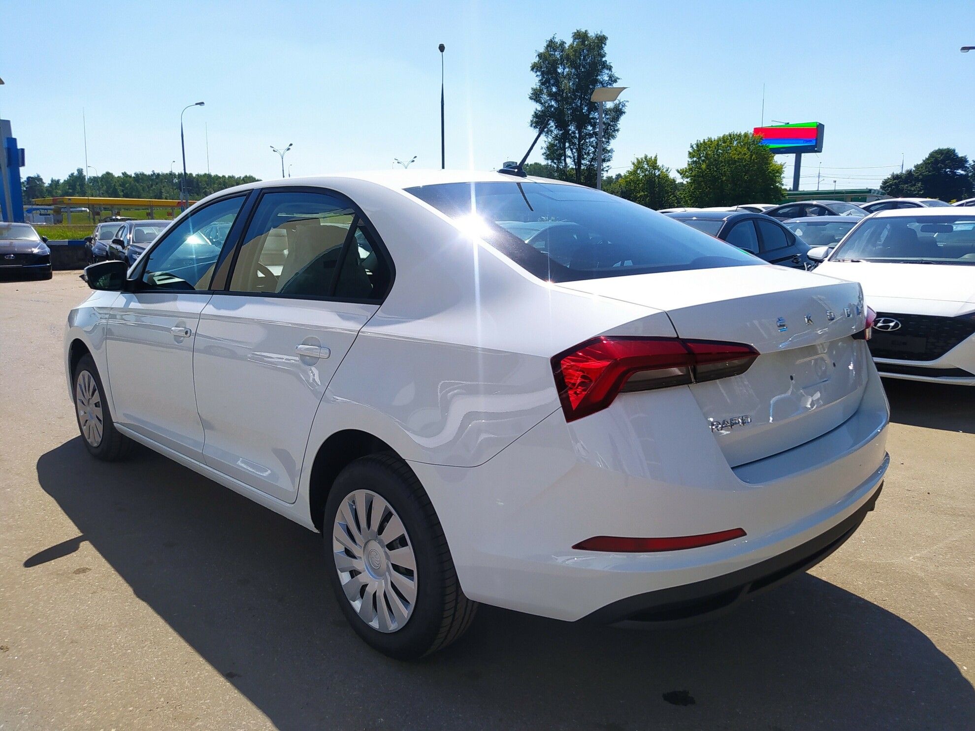 SKODA Rapid миниатюра 3