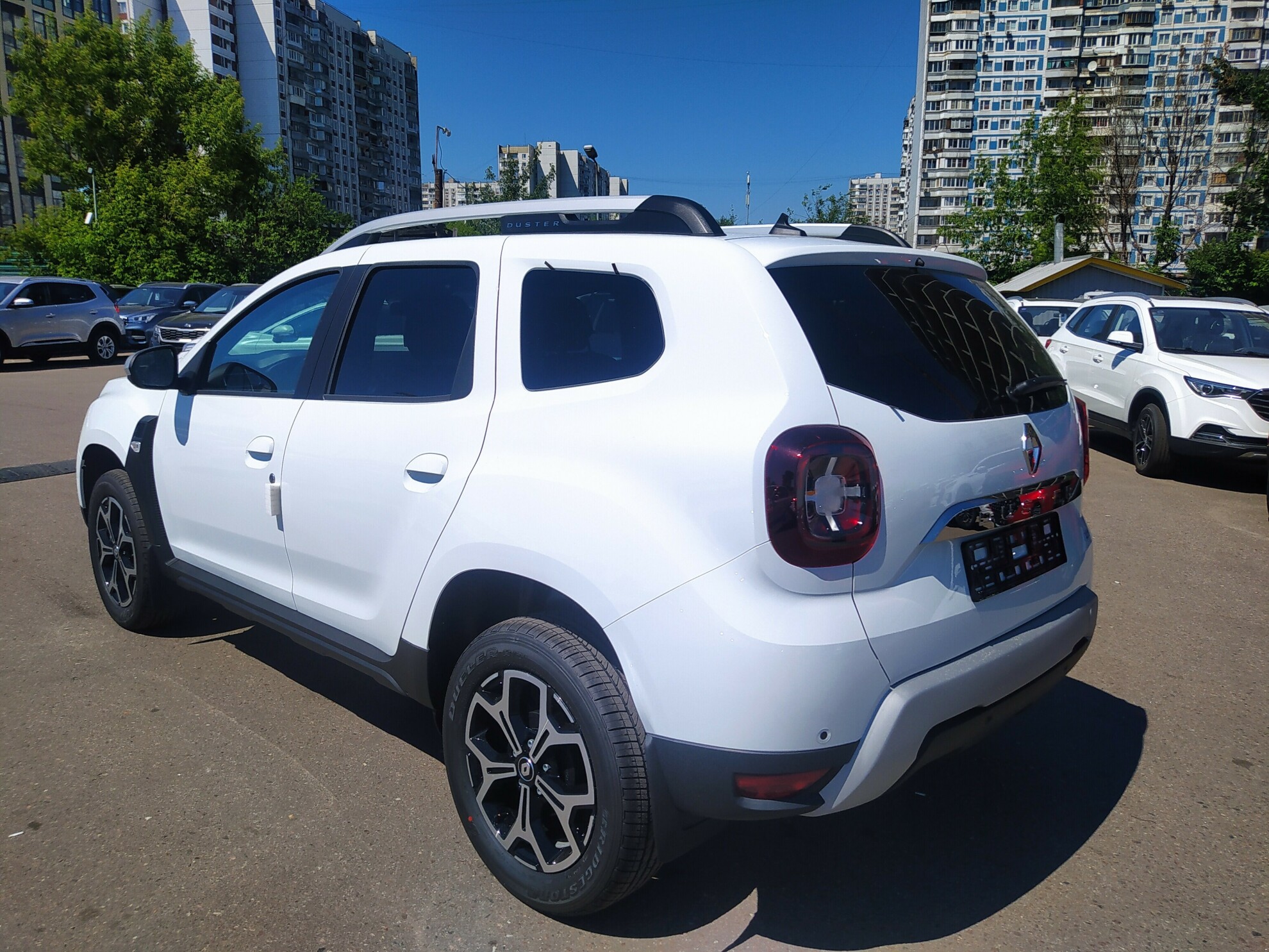 RENAULT Duster New миниатюра 2