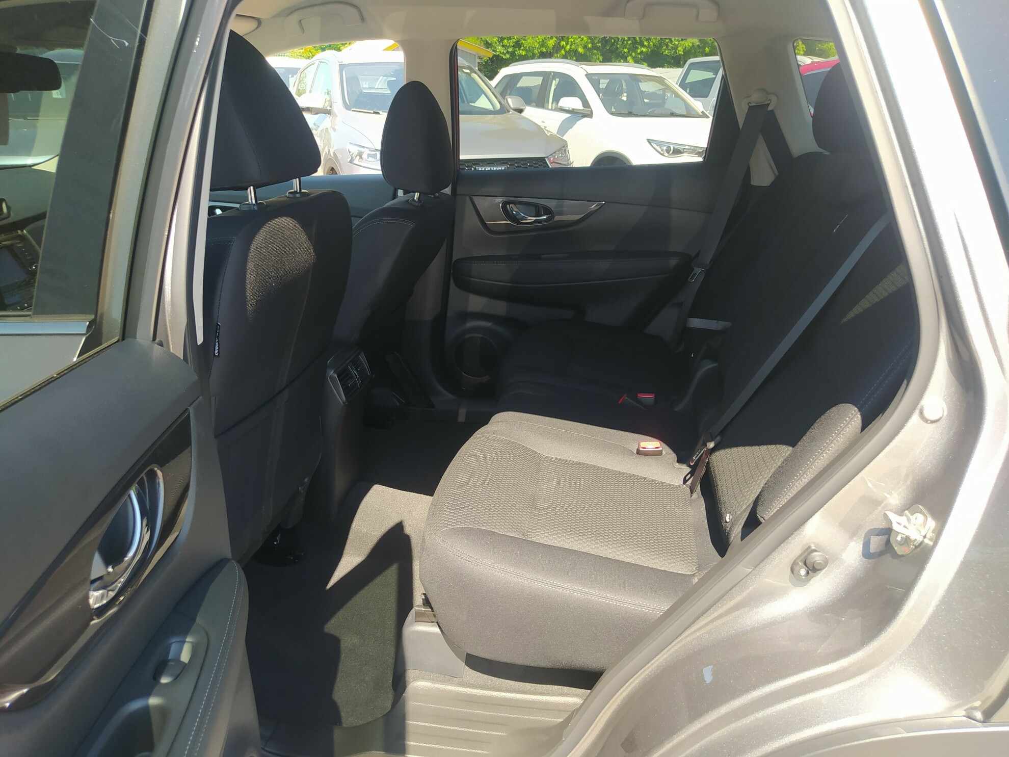 NISSAN X-TRAIL NEW миниатюра 6