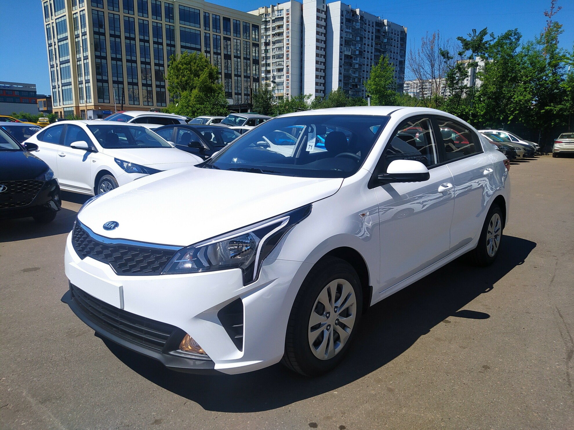 Превью KIA Rio