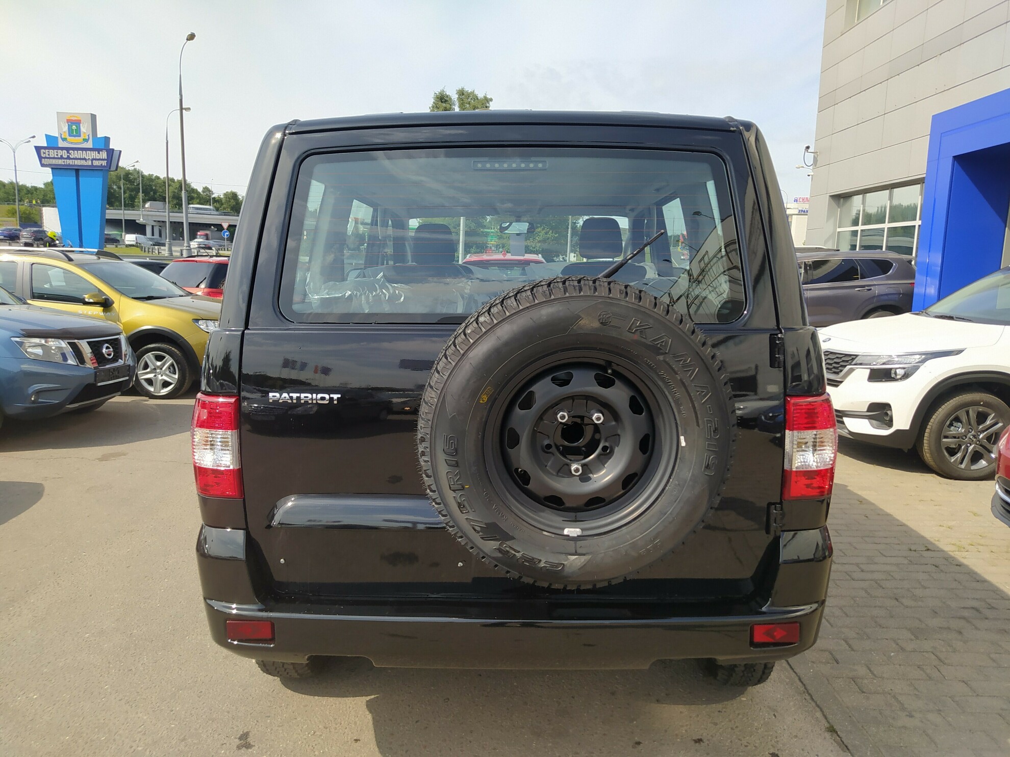 UAZ Patriot New миниатюра 4