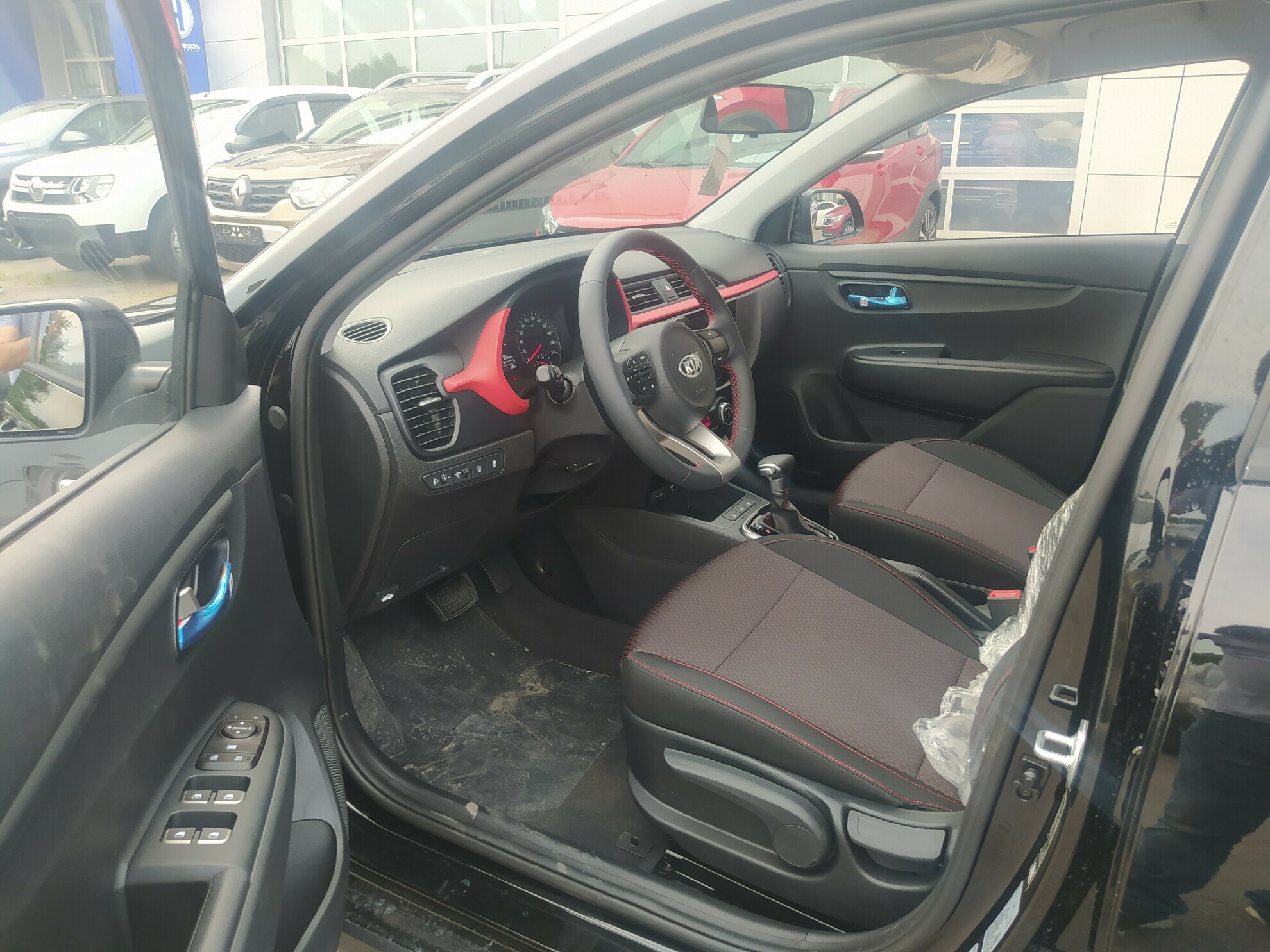 KIA Rio X миниатюра 5