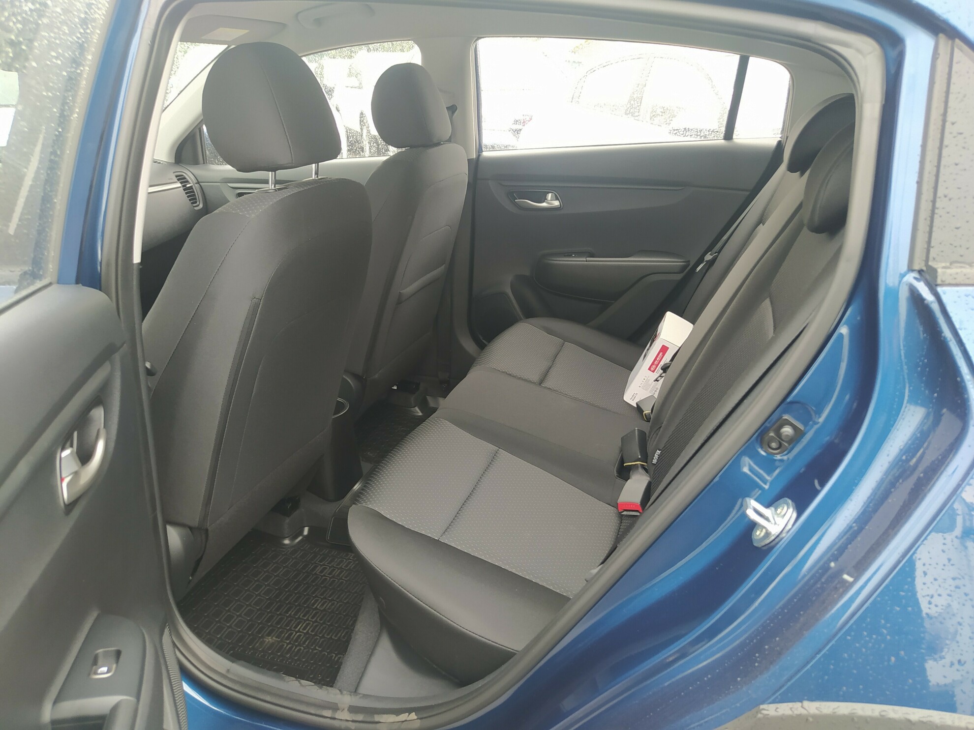KIA Rio X миниатюра 6