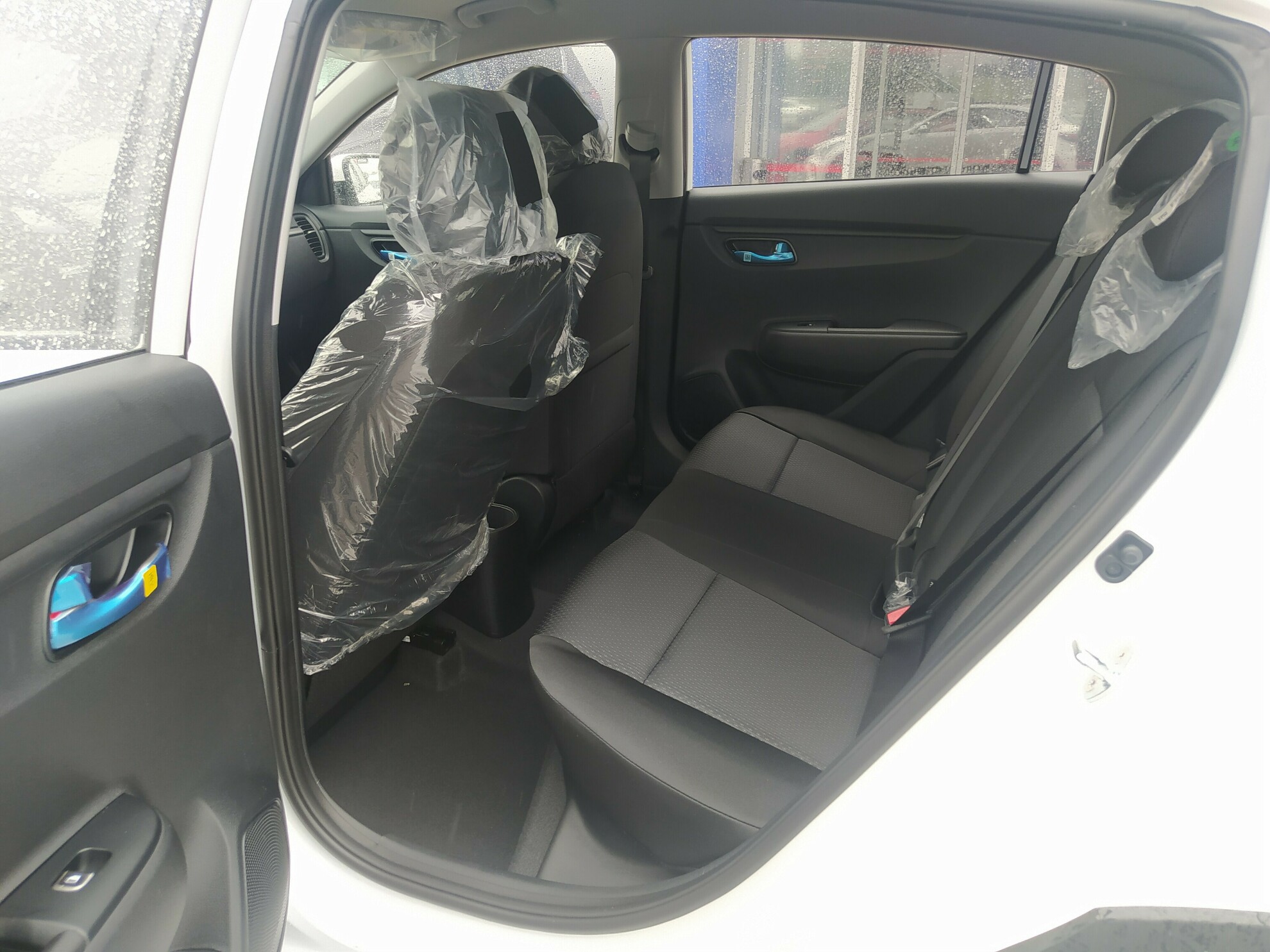 KIA Rio X миниатюра 6