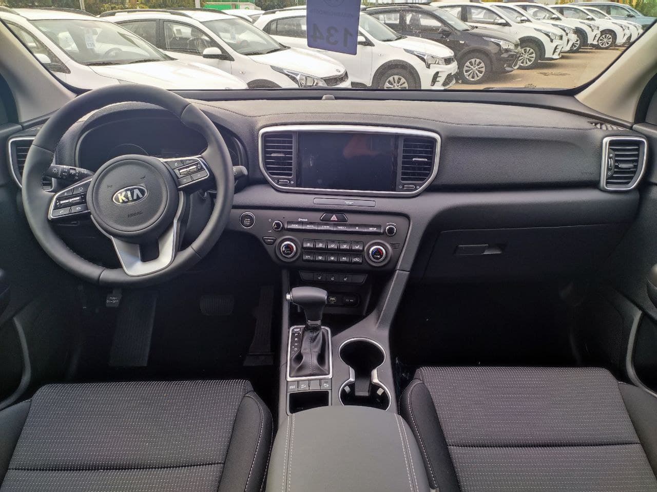 KIA Sportage миниатюра 4