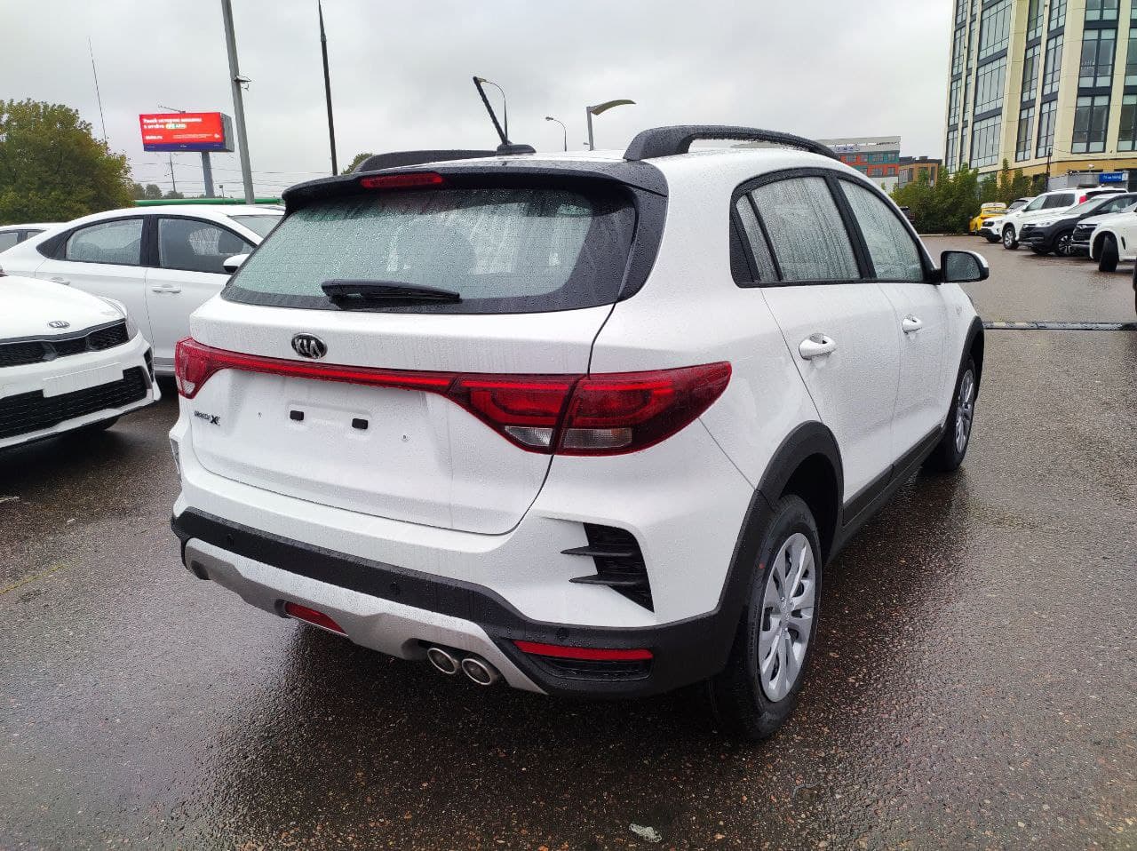 KIA Rio X миниатюра 3