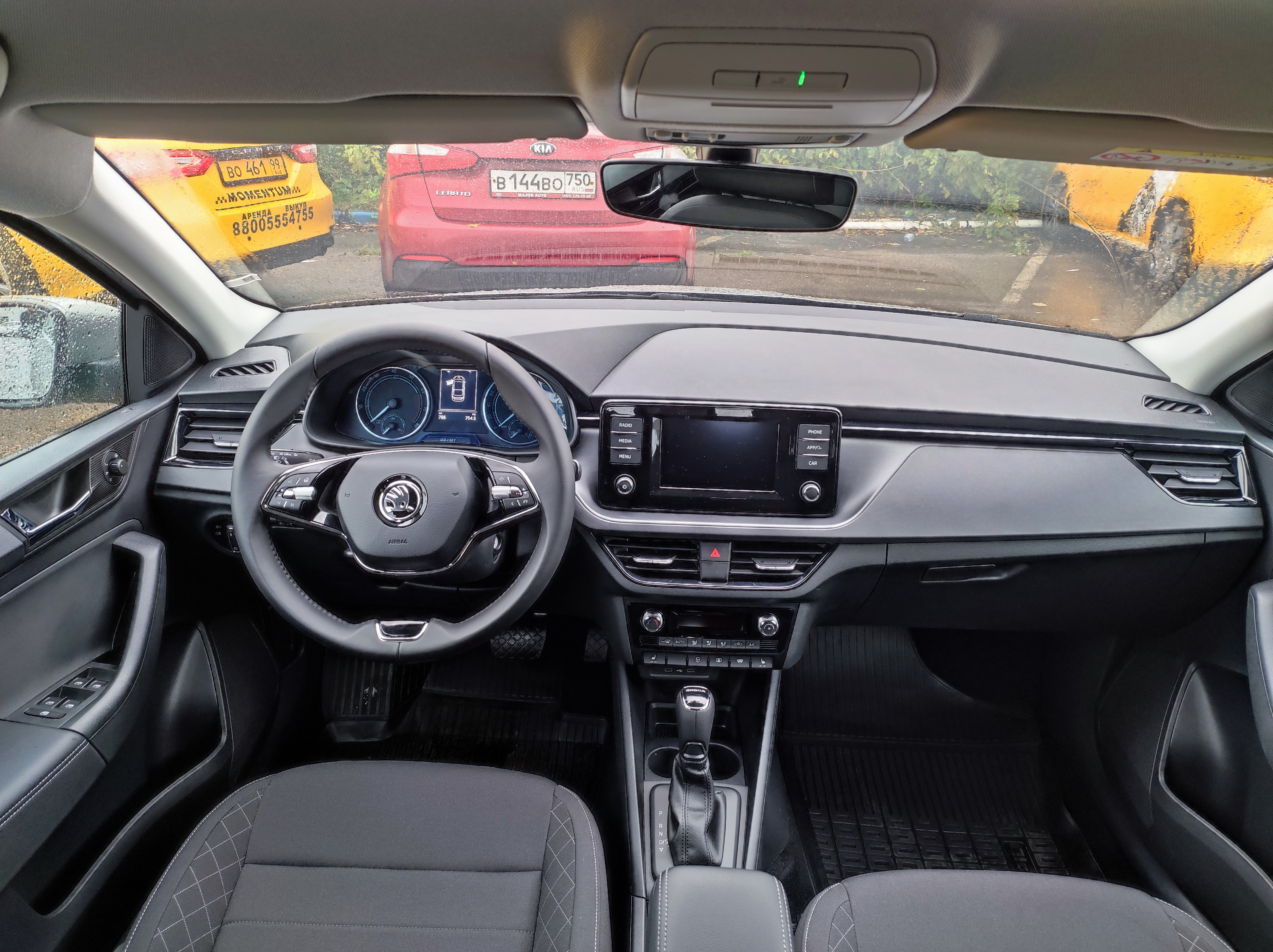 SKODA Rapid миниатюра 6