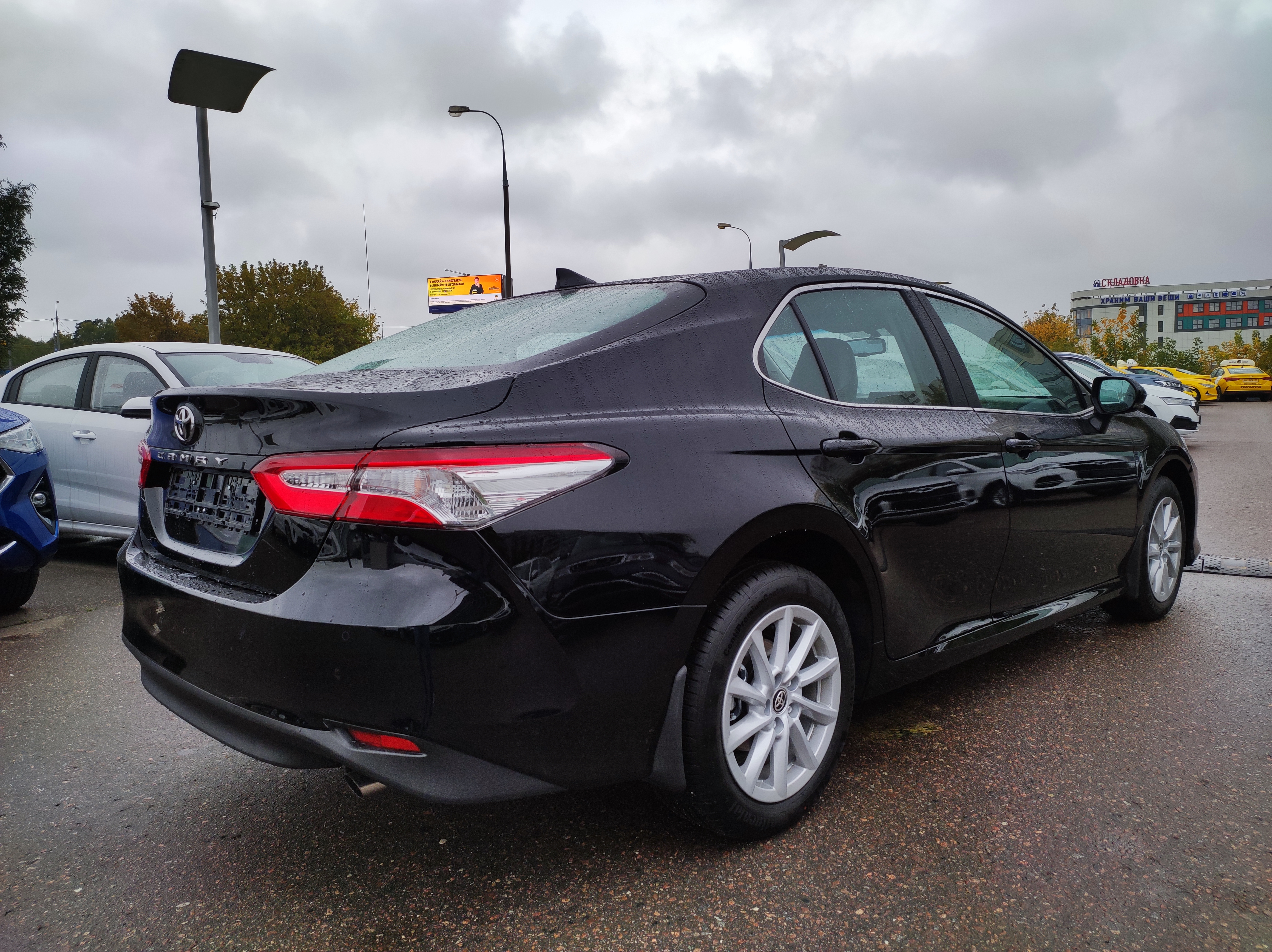 TOYOTA Camry миниатюра 3