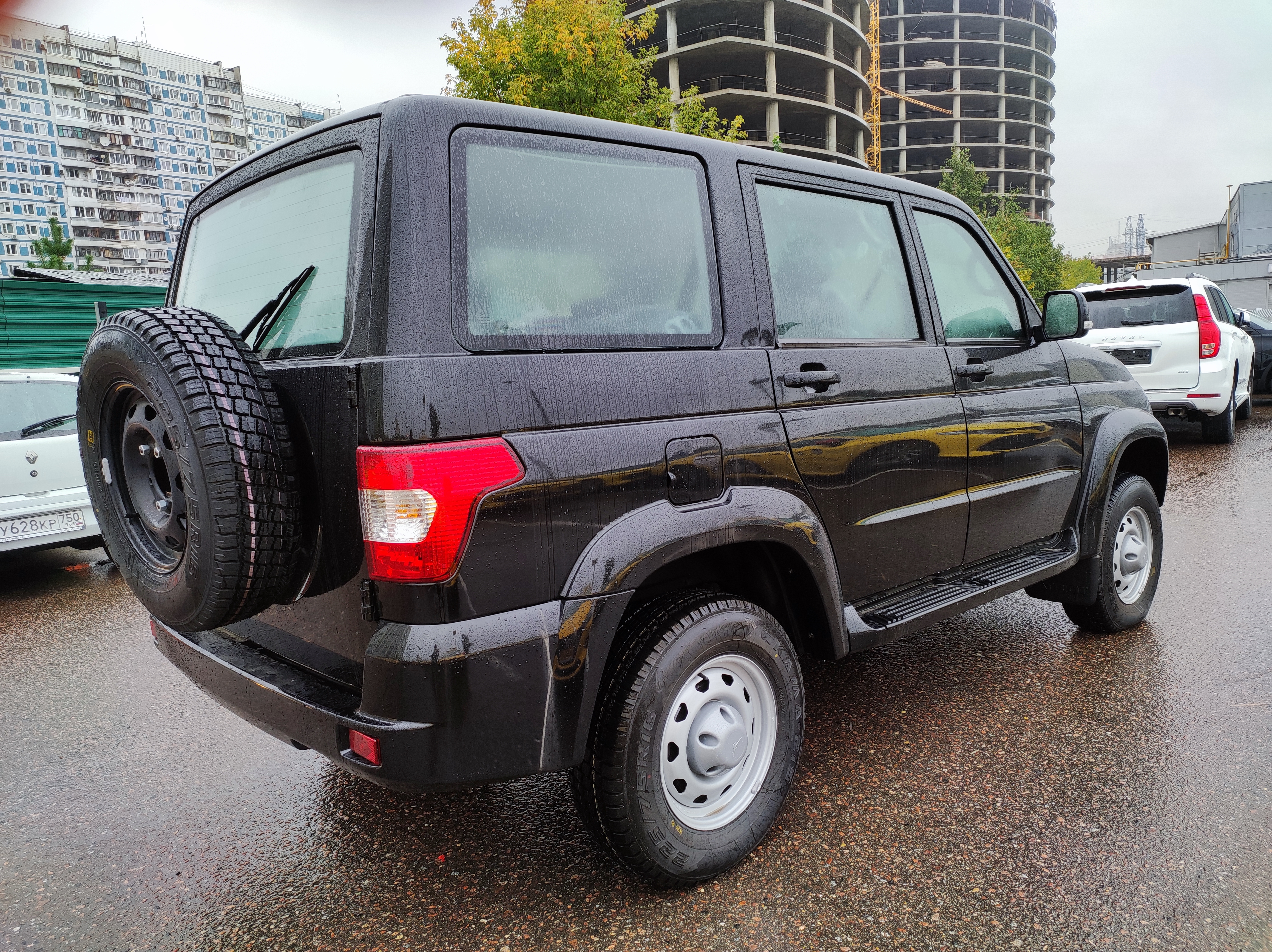 UAZ Patriot New миниатюра 3