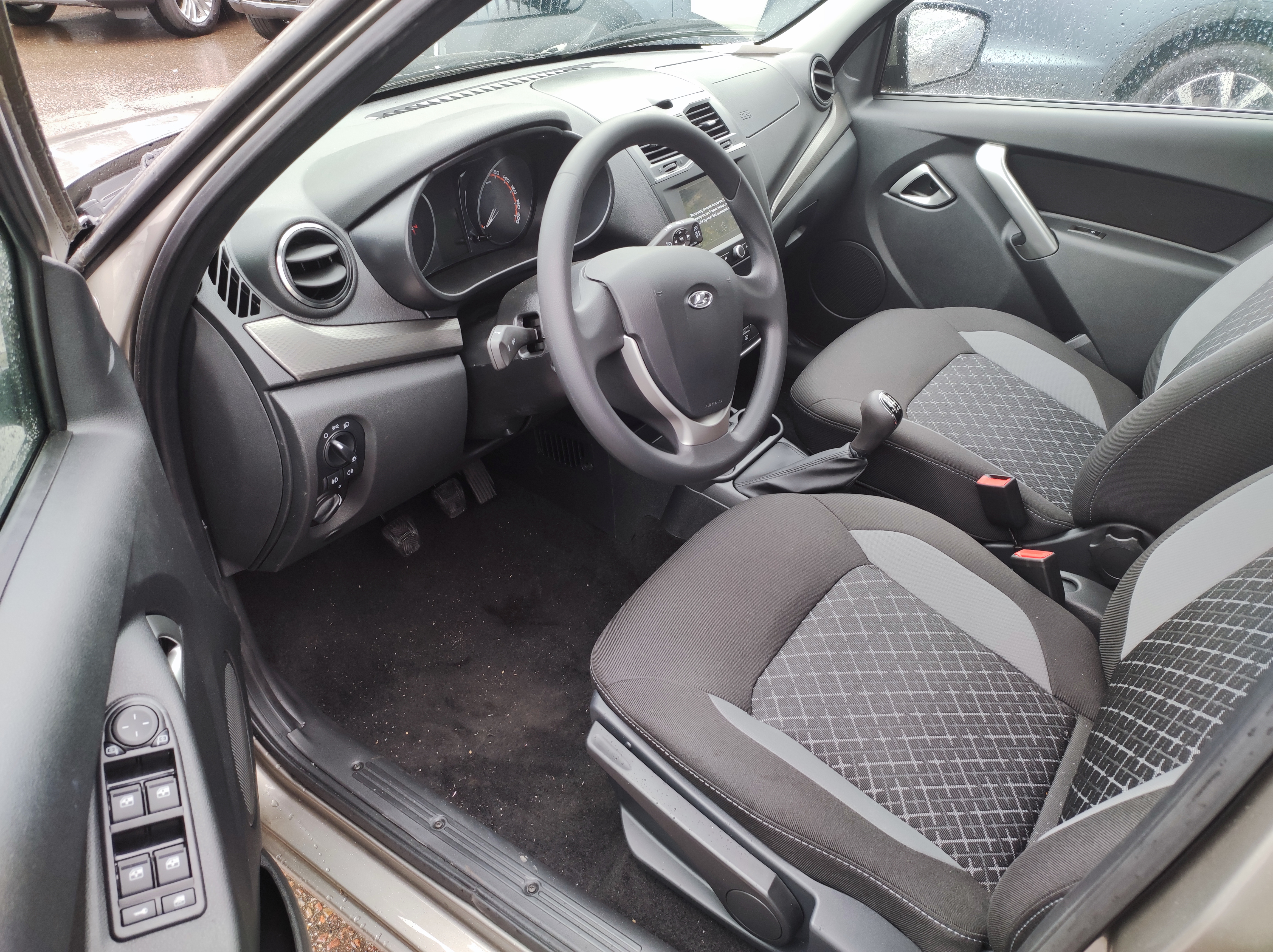 LADA Granta Седан New миниатюра 5