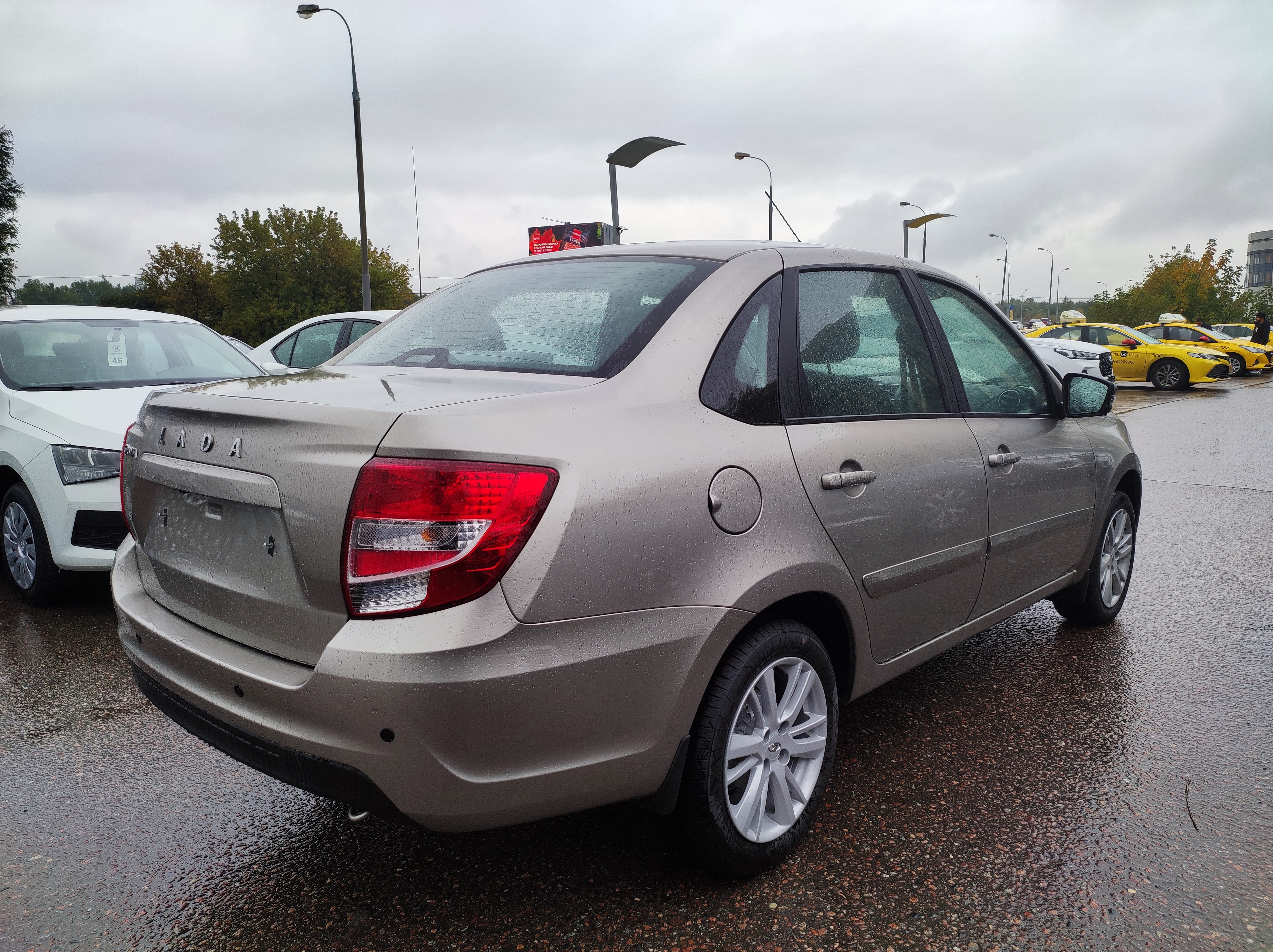 LADA Granta Седан New миниатюра 4