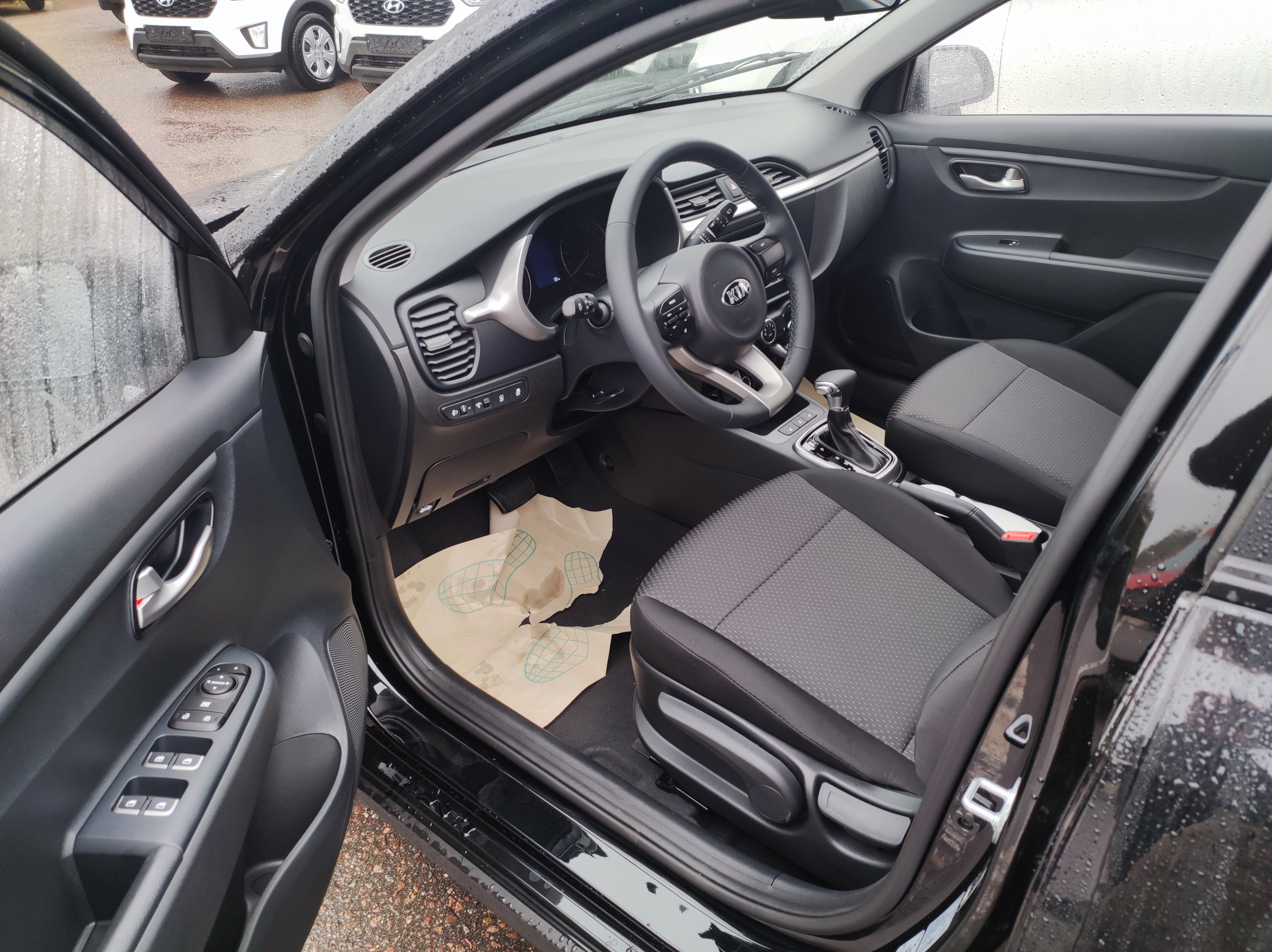 KIA Rio X миниатюра 5
