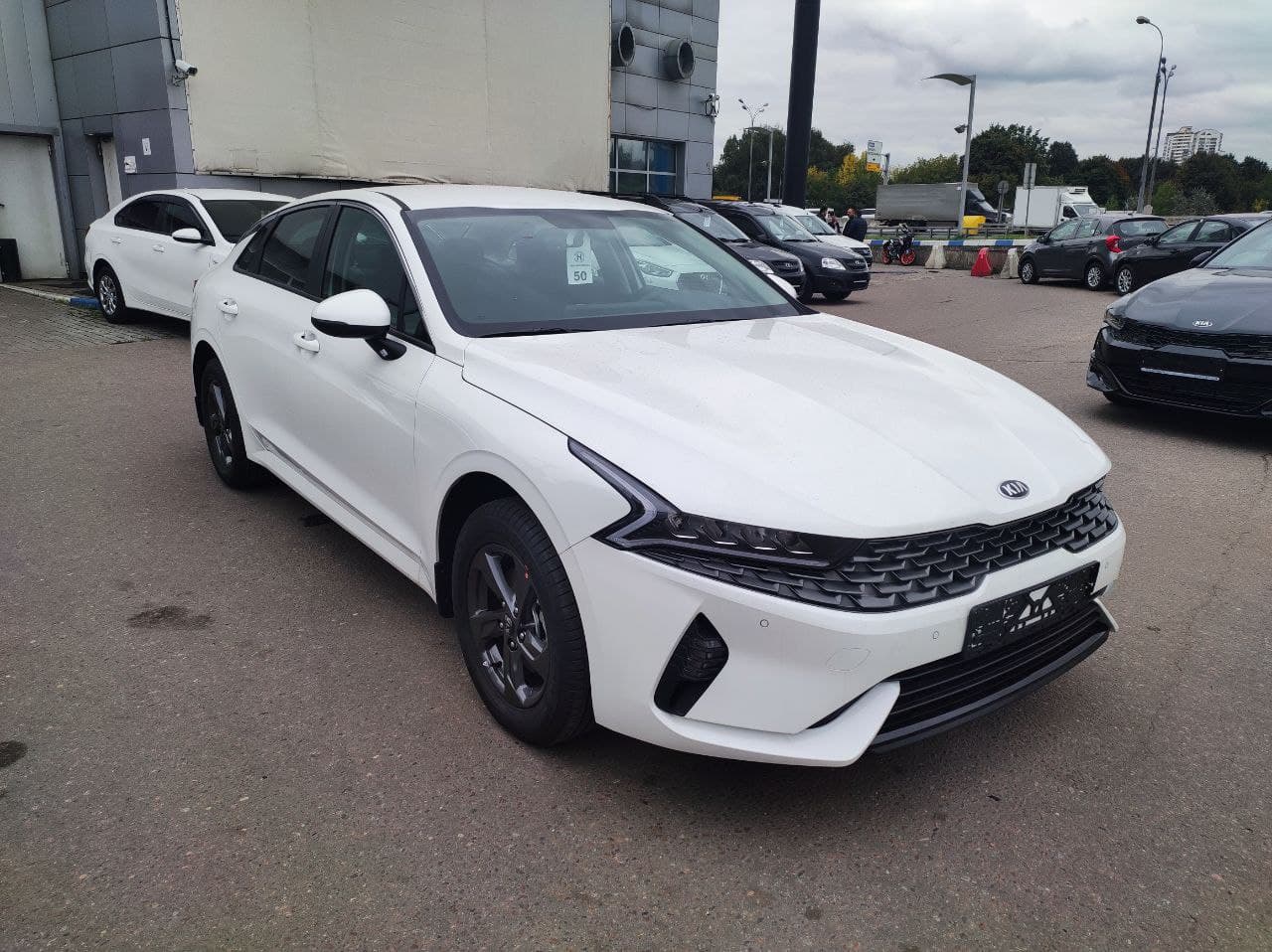 KIA K5 миниатюра 3