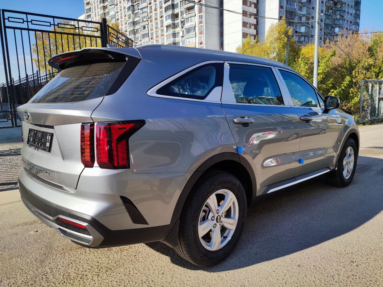 KIA Sorento миниатюра 3