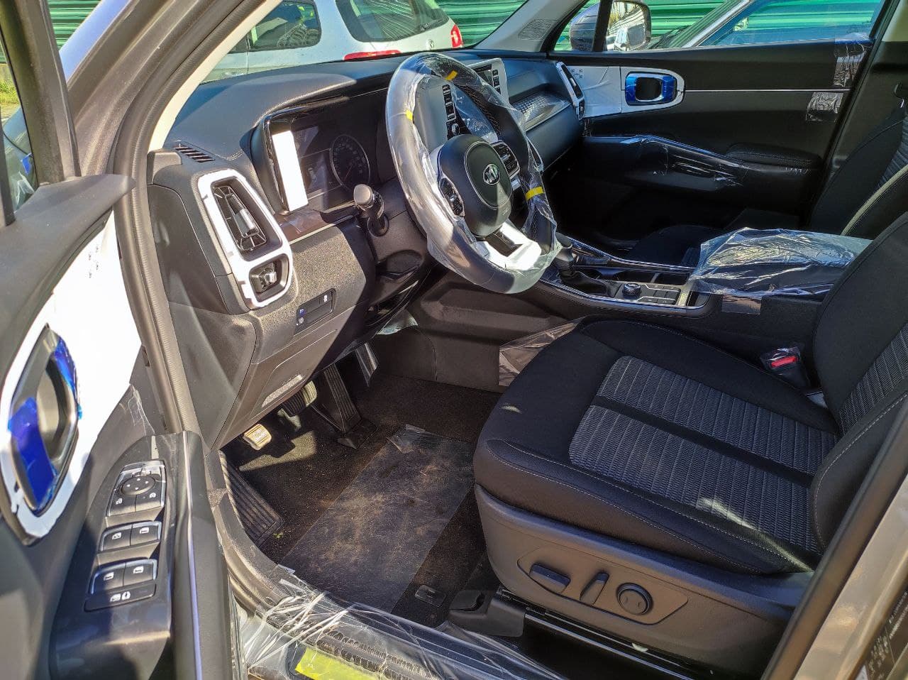 KIA Sorento миниатюра 5