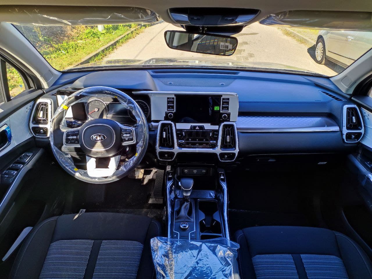 KIA Sorento миниатюра 6
