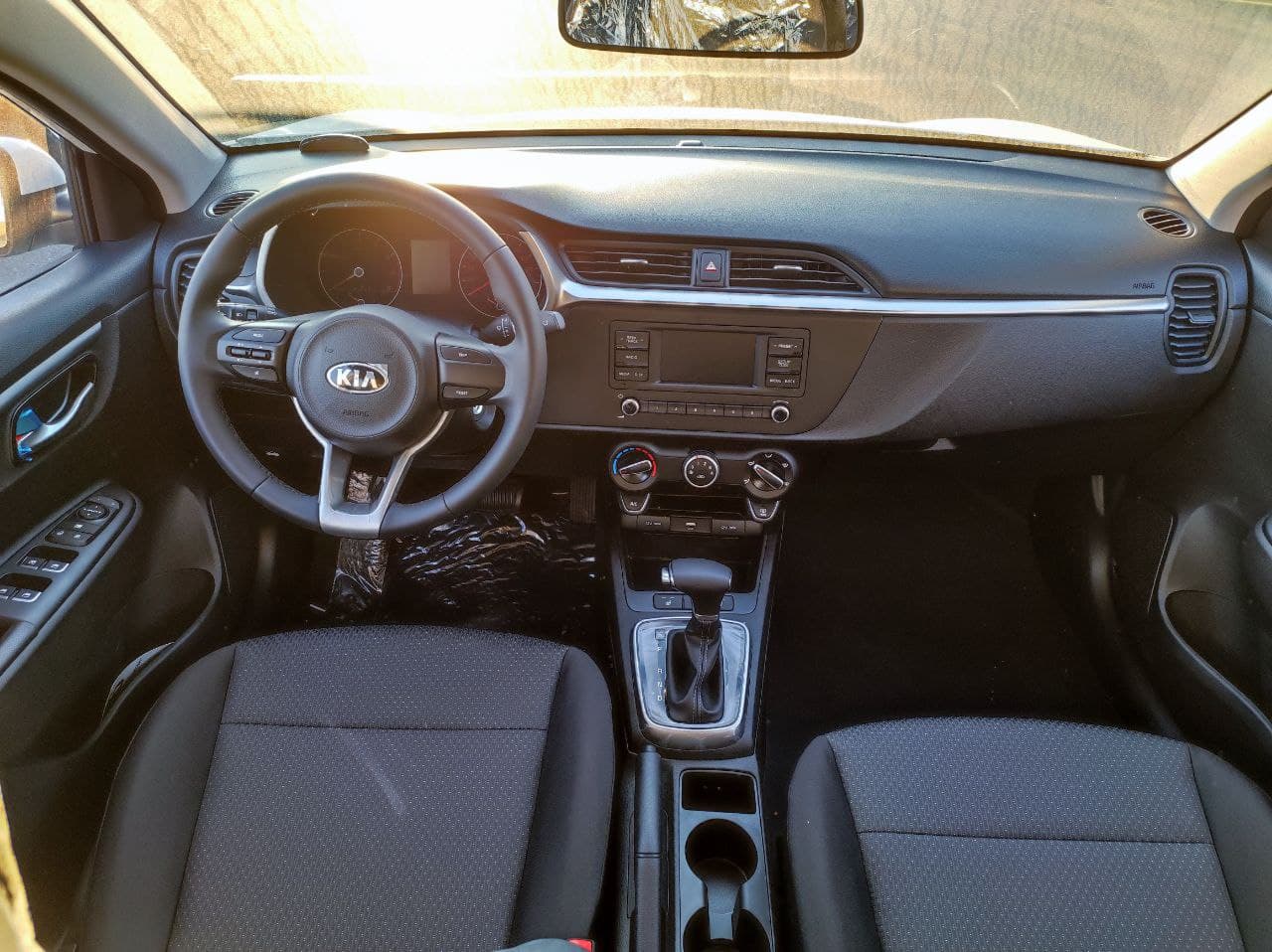 KIA Rio X миниатюра 6