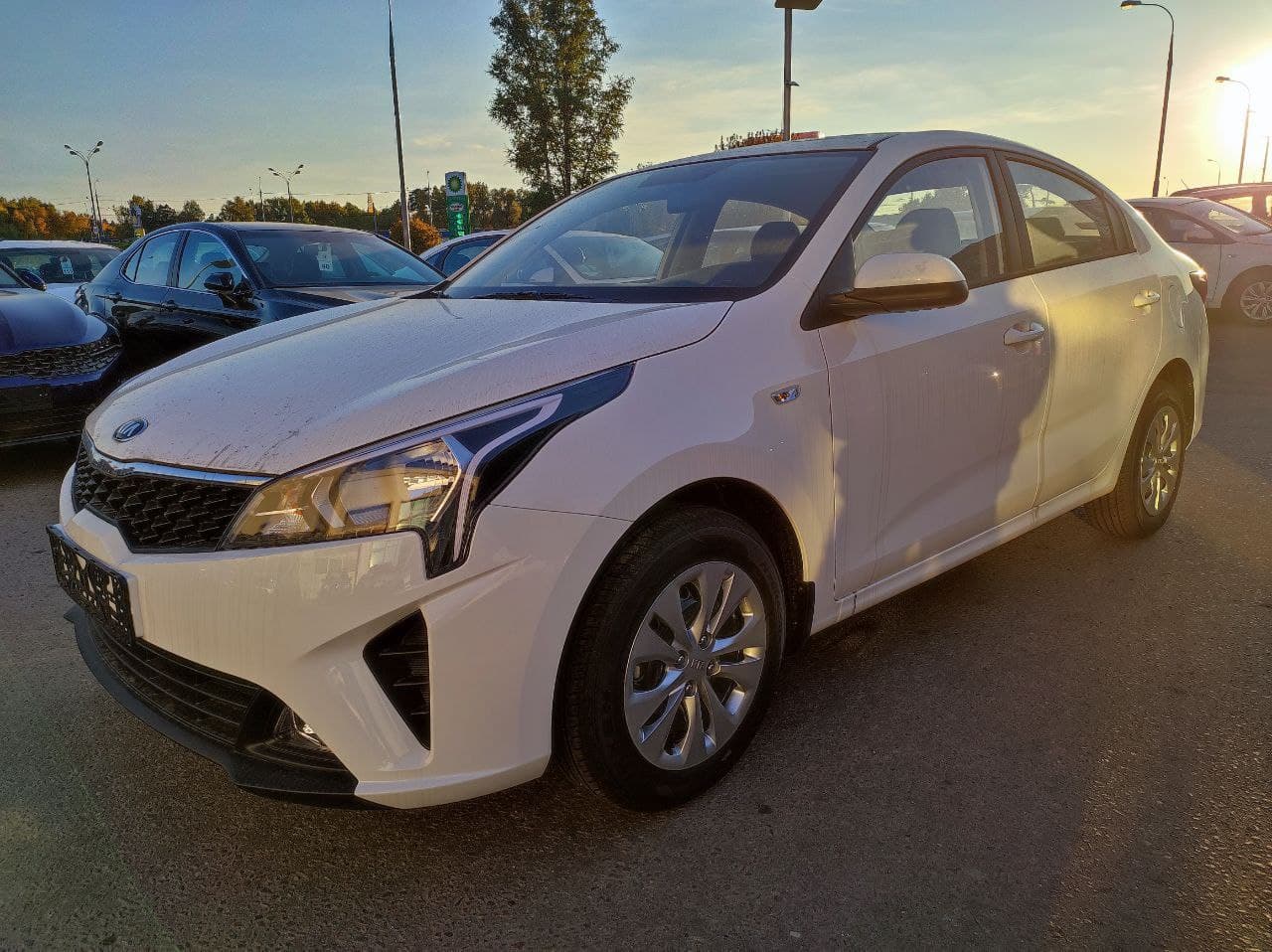 Превью KIA Rio
