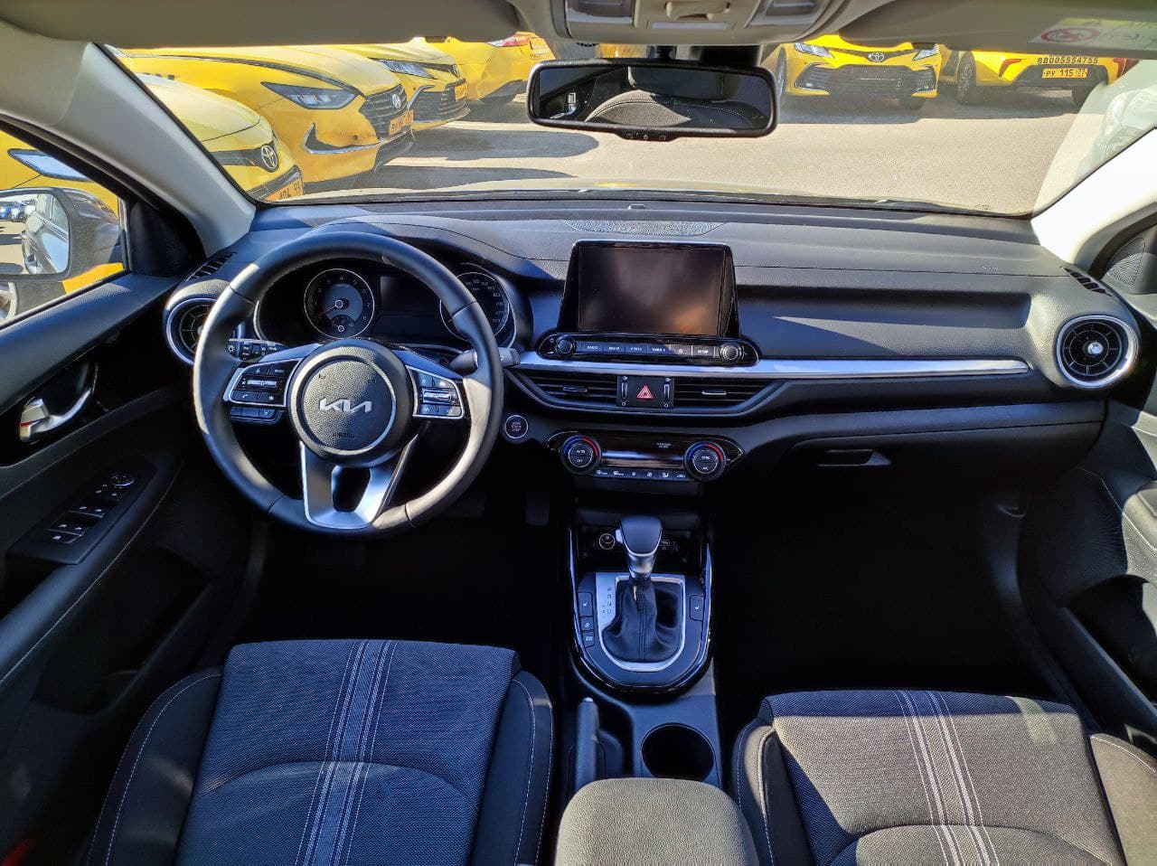 KIA Cerato миниатюра 6